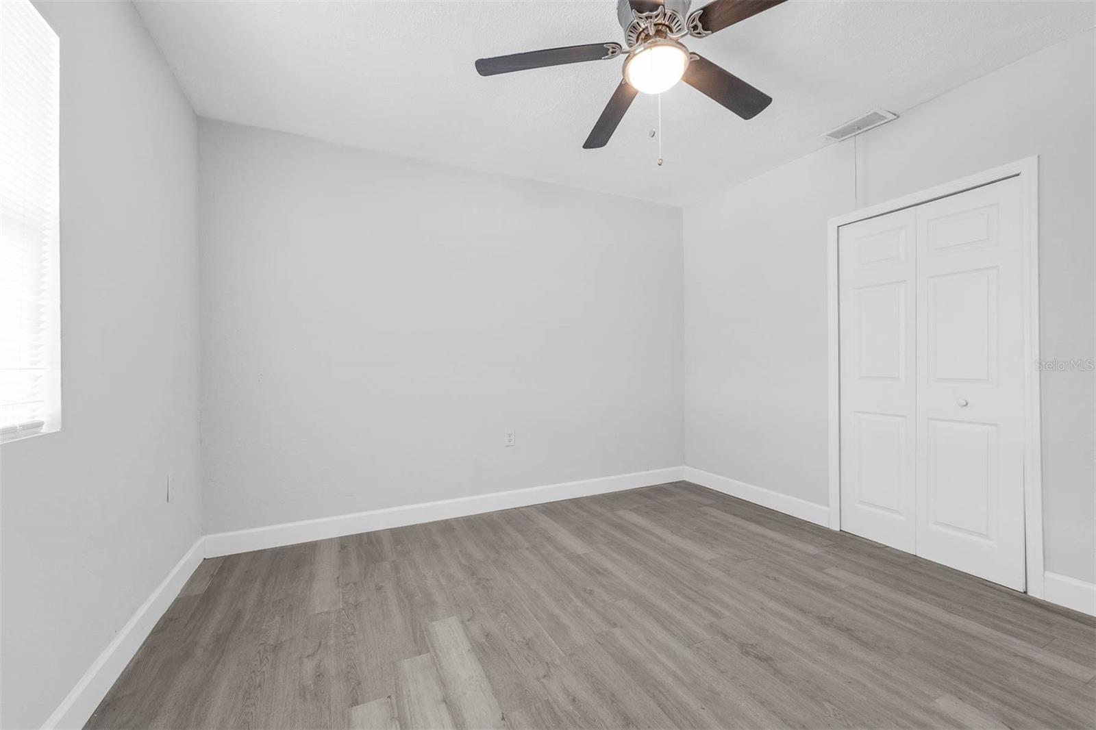 550 N RIDGEWOOD AVE, DAYTONA BEACH, FL, 32114