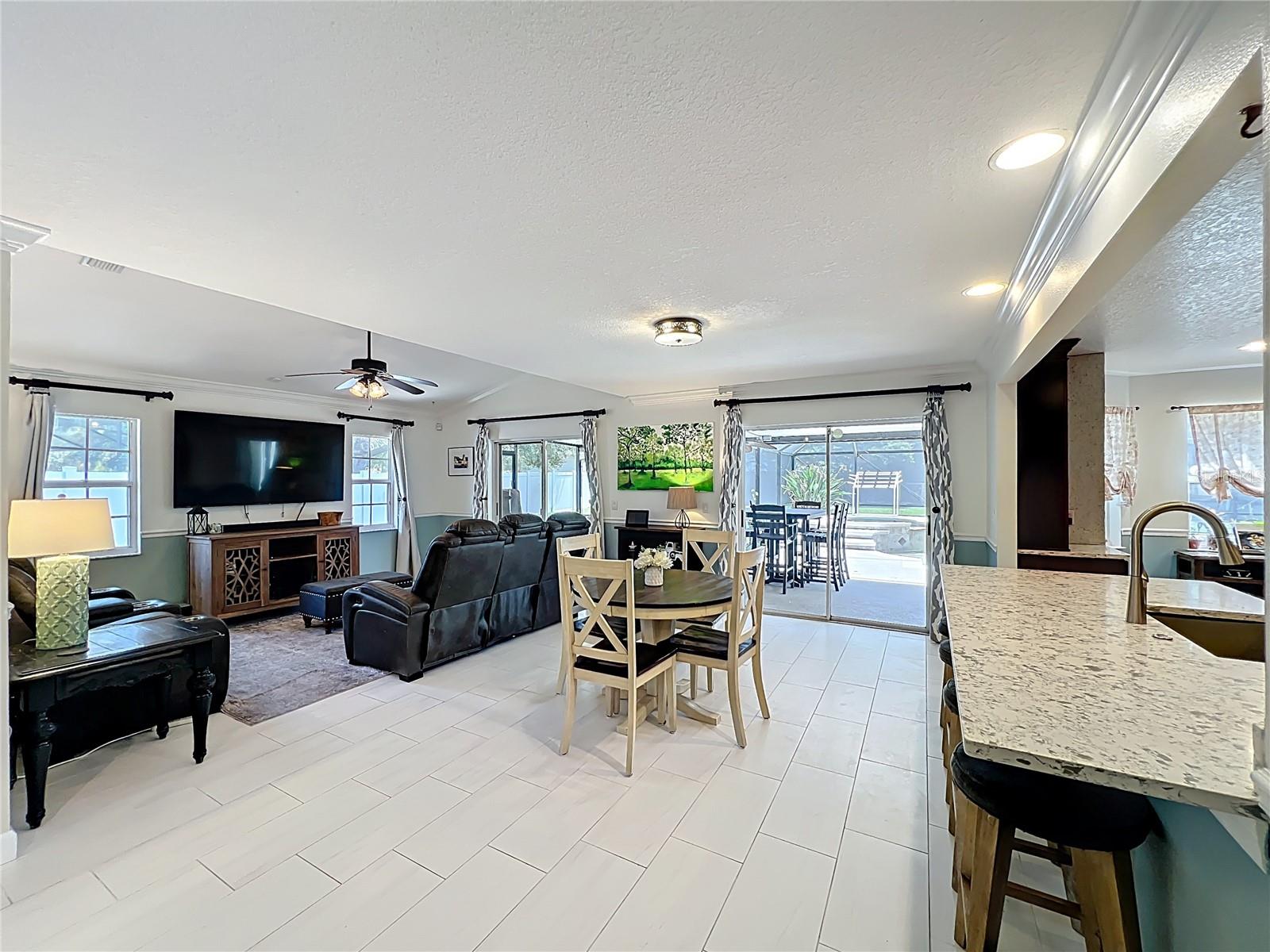 839 S DEERWOOD AVE, ORLANDO, FL, 32825