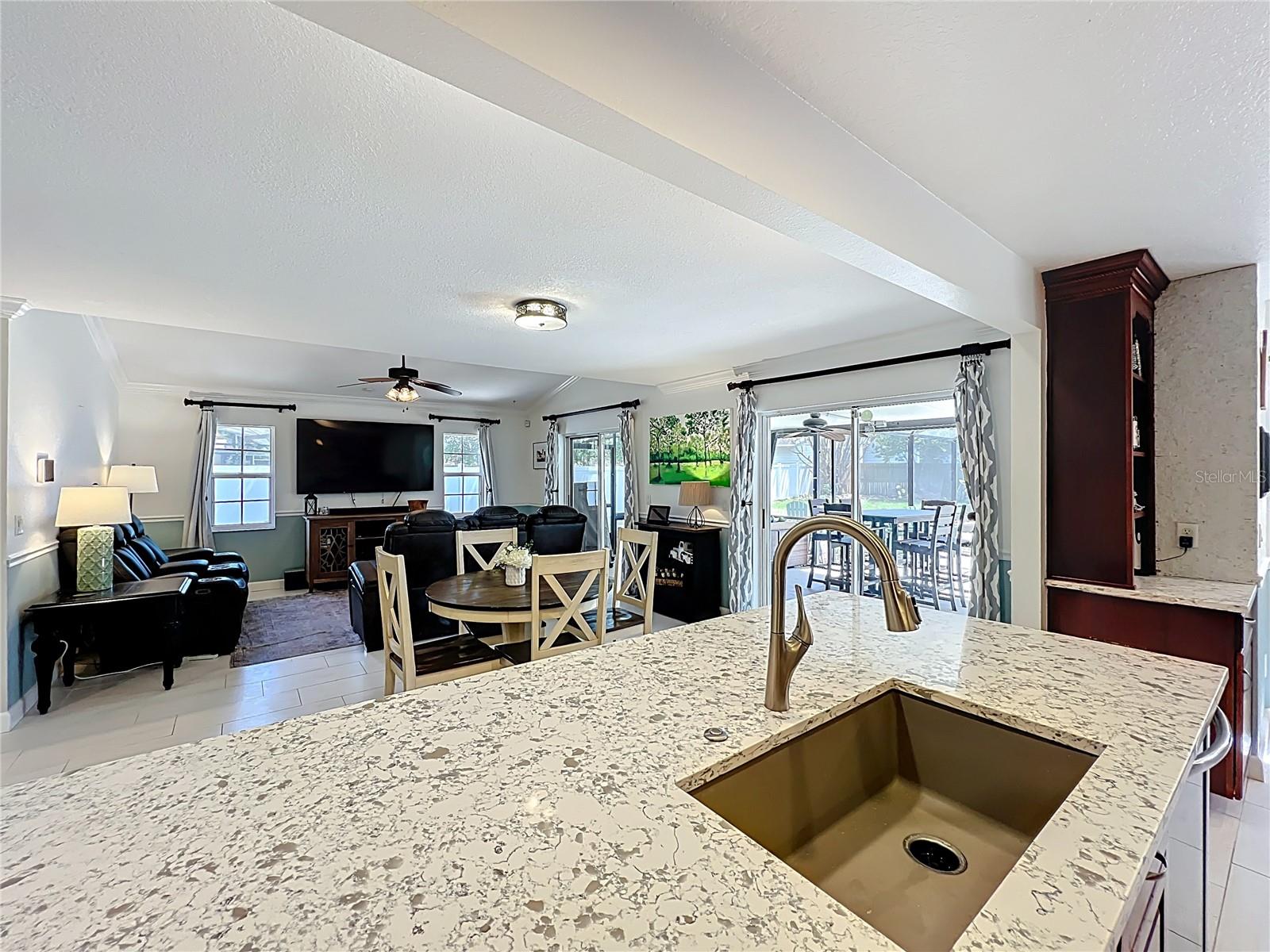 839 S DEERWOOD AVE, ORLANDO, FL, 32825