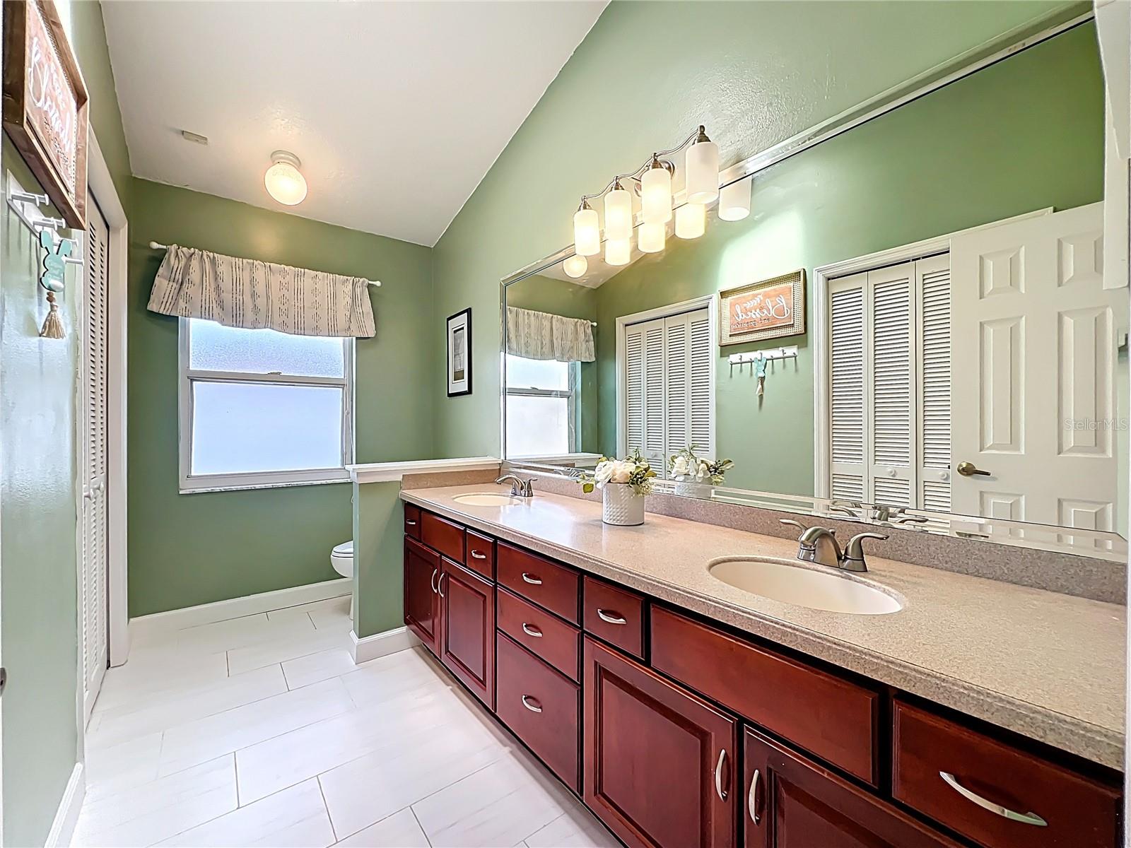 839 S DEERWOOD AVE, ORLANDO, FL, 32825