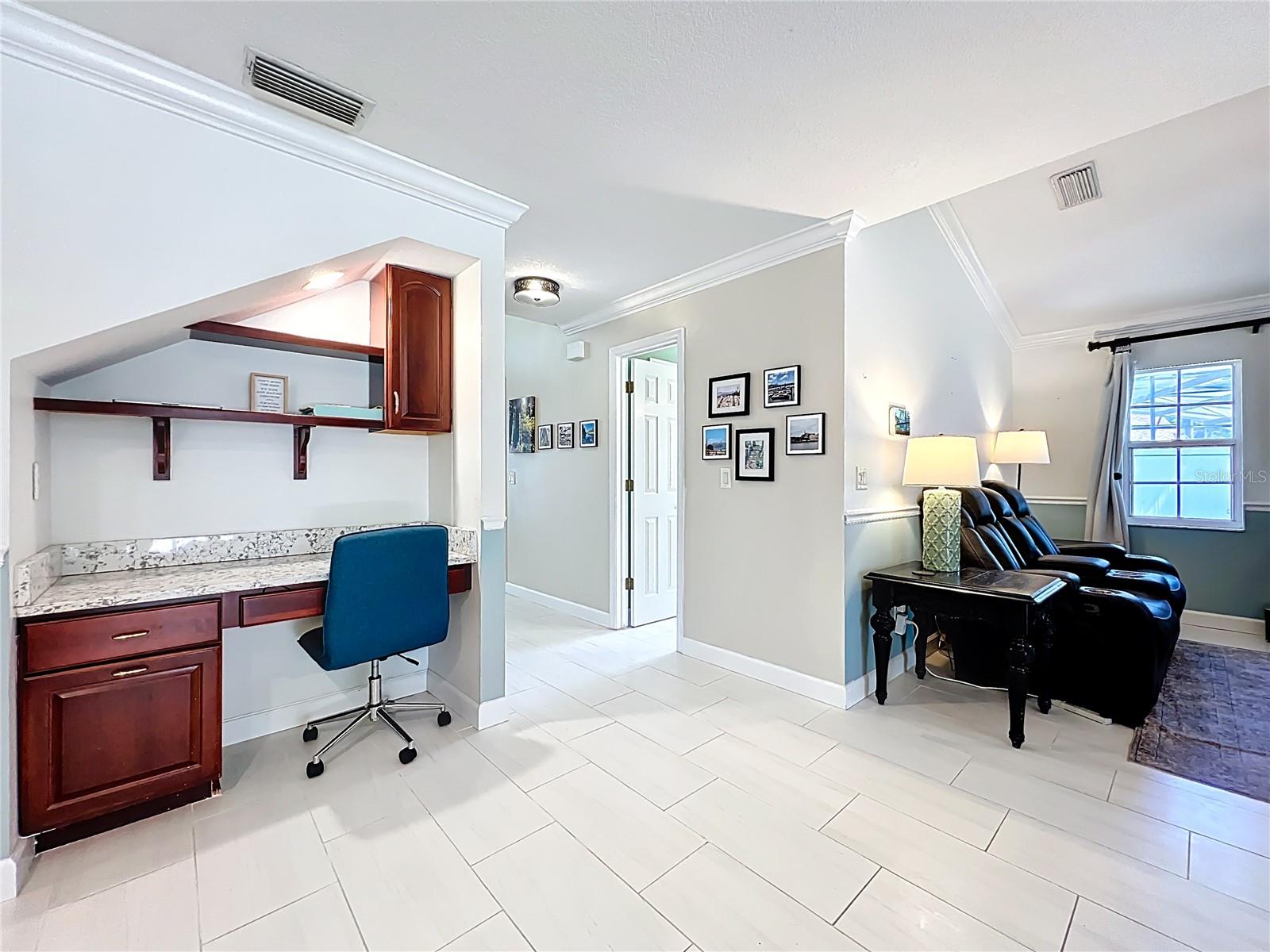 839 S DEERWOOD AVE, ORLANDO, FL, 32825