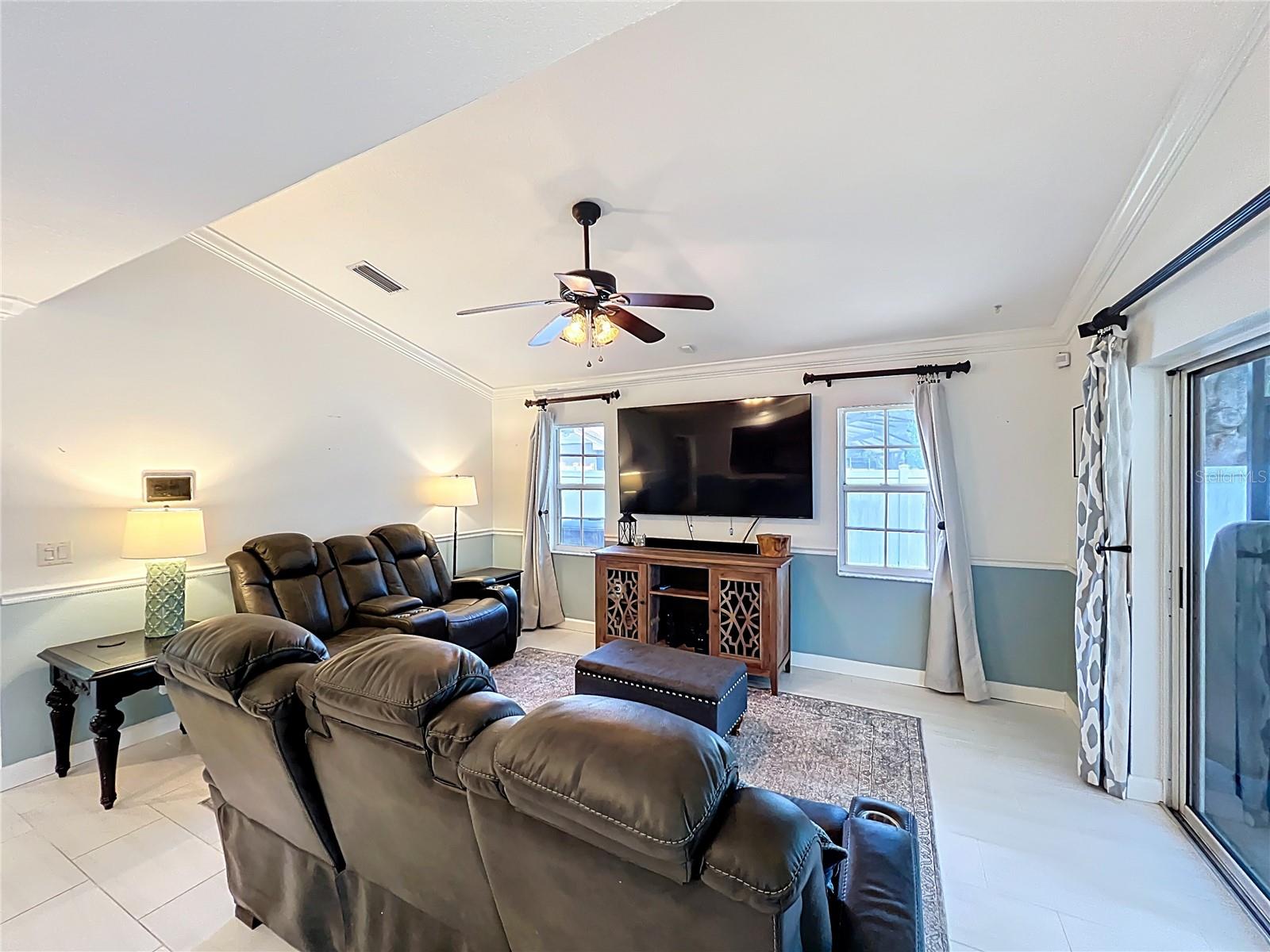 839 S DEERWOOD AVE, ORLANDO, FL, 32825