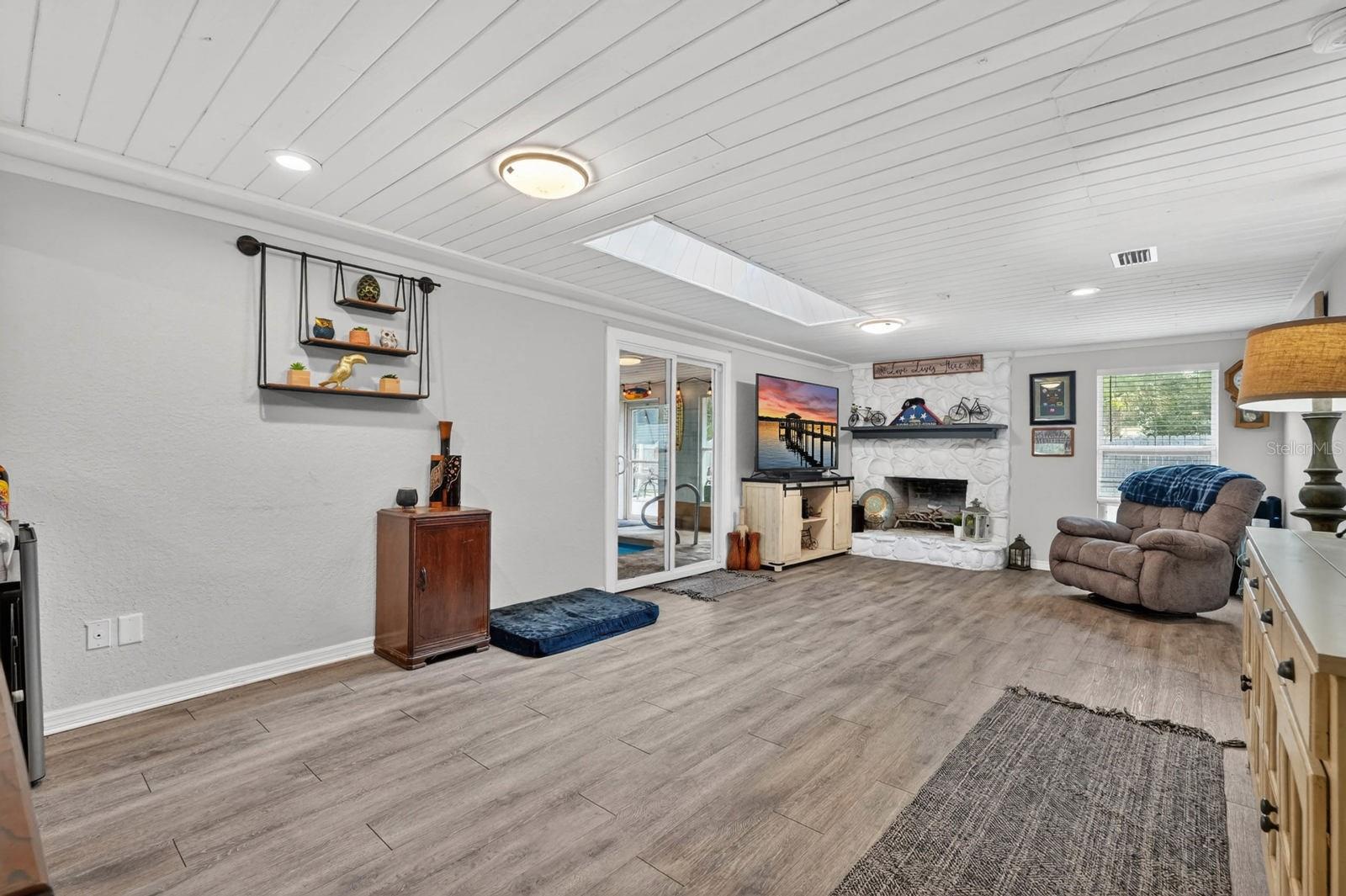 925 FLAGLER AVE, EDGEWATER, FL, 32132