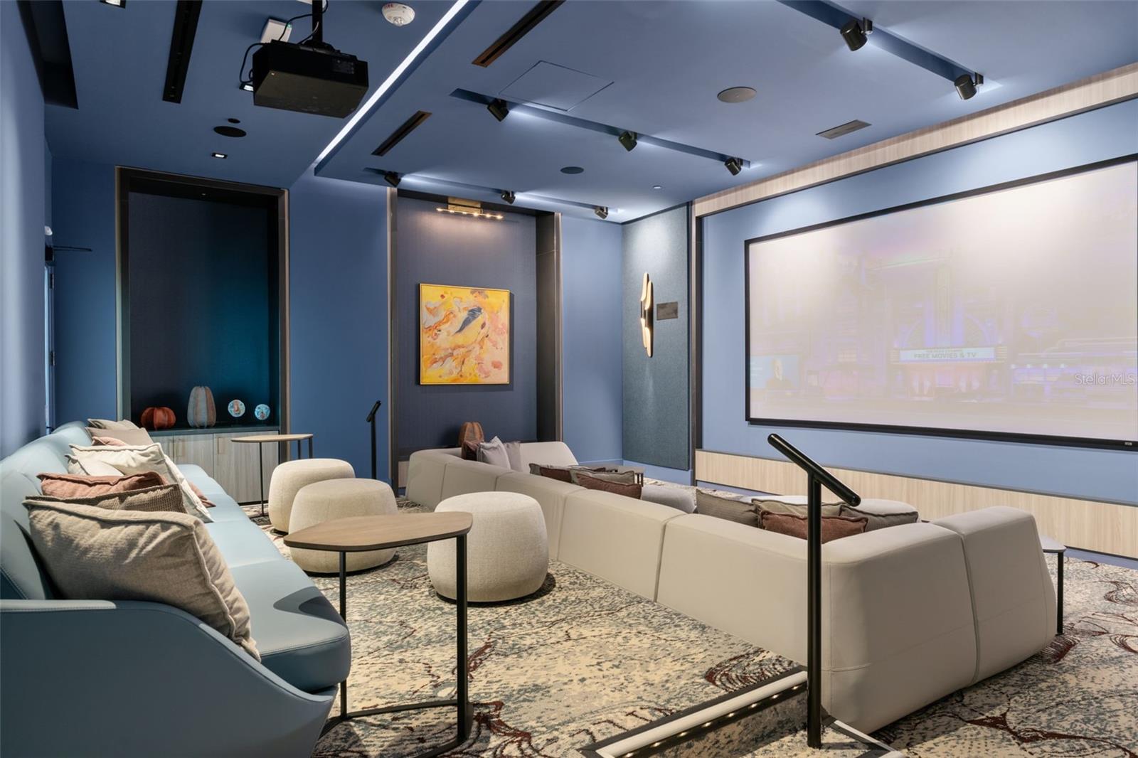 275 1ST AVE S #4204, ST PETERSBURG, FL, 33701