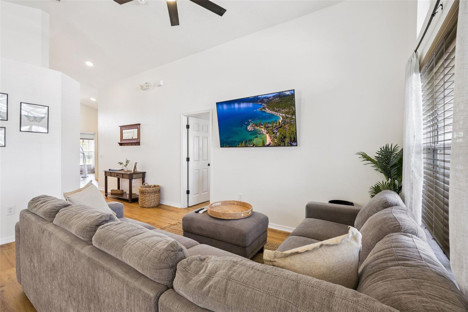 225 TIVOLI CIR, DAVENPORT, FL, 33837