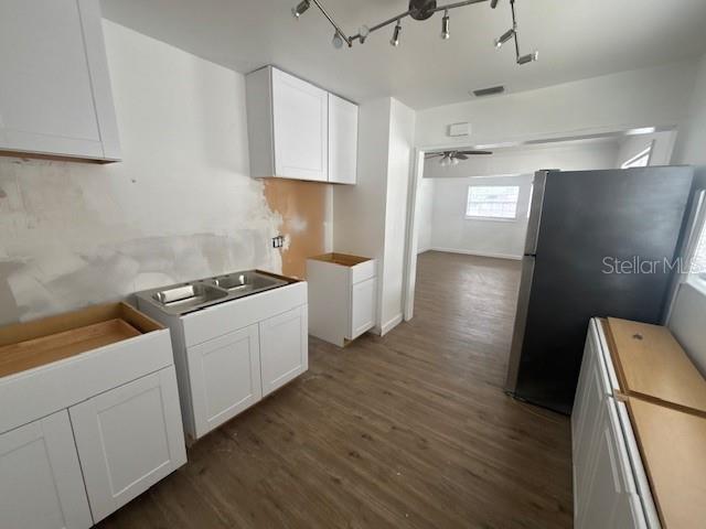 4034 38TH AVE N, ST PETERSBURG, FL, 33713