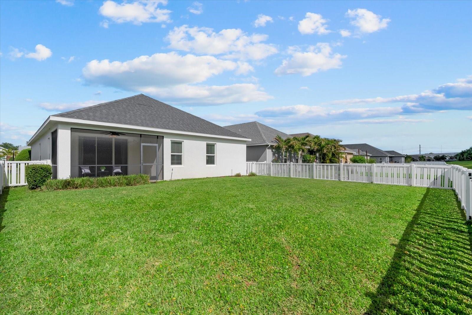 7526 RIDGELAKE CIR, BRADENTON, FL, 34203