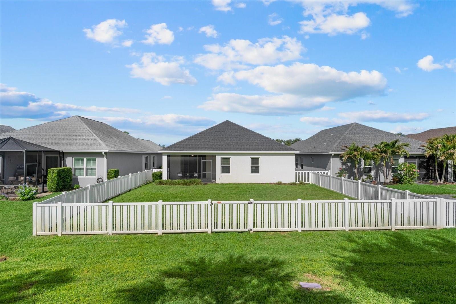 7526 RIDGELAKE CIR, BRADENTON, FL, 34203