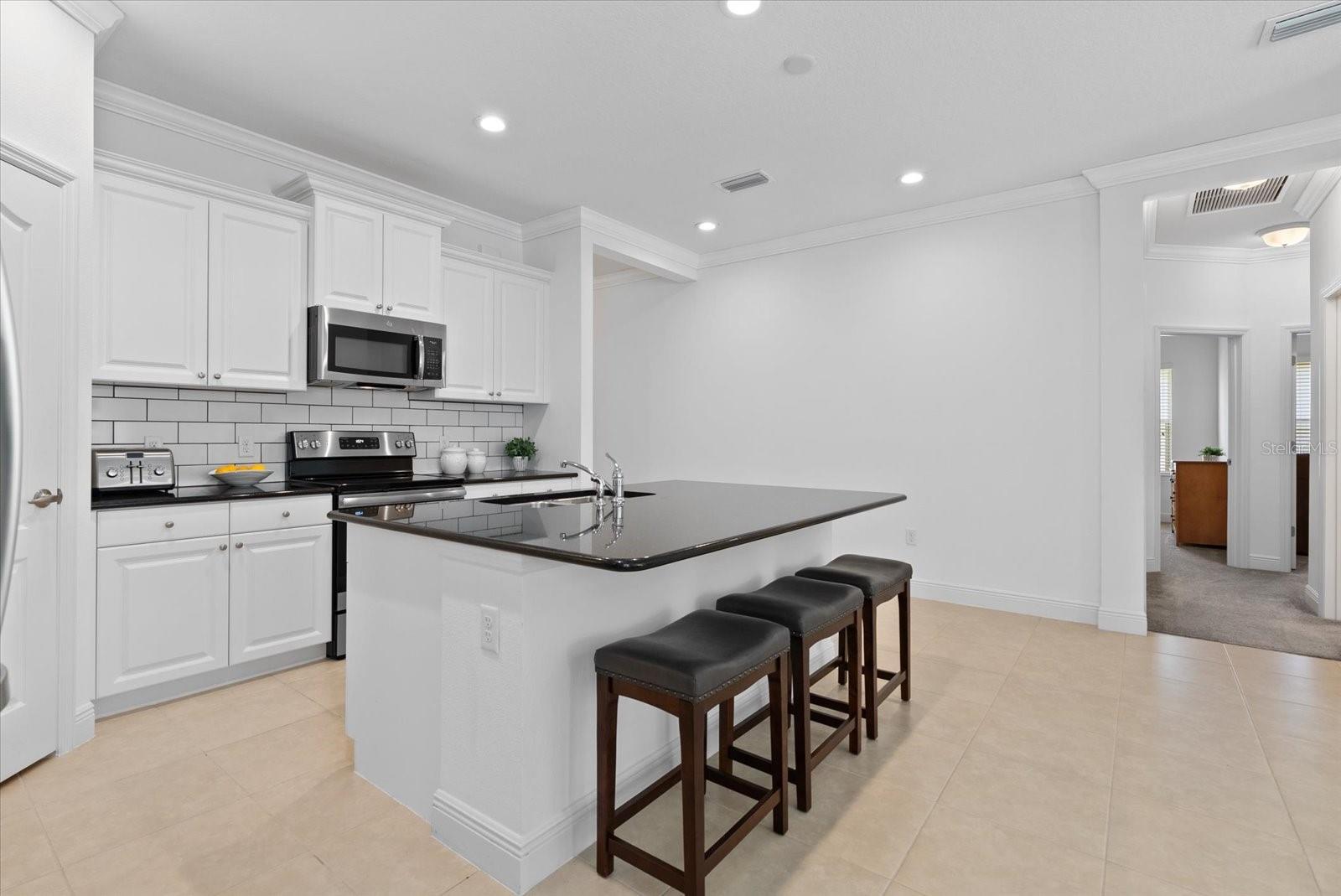 7526 RIDGELAKE CIR, BRADENTON, FL, 34203