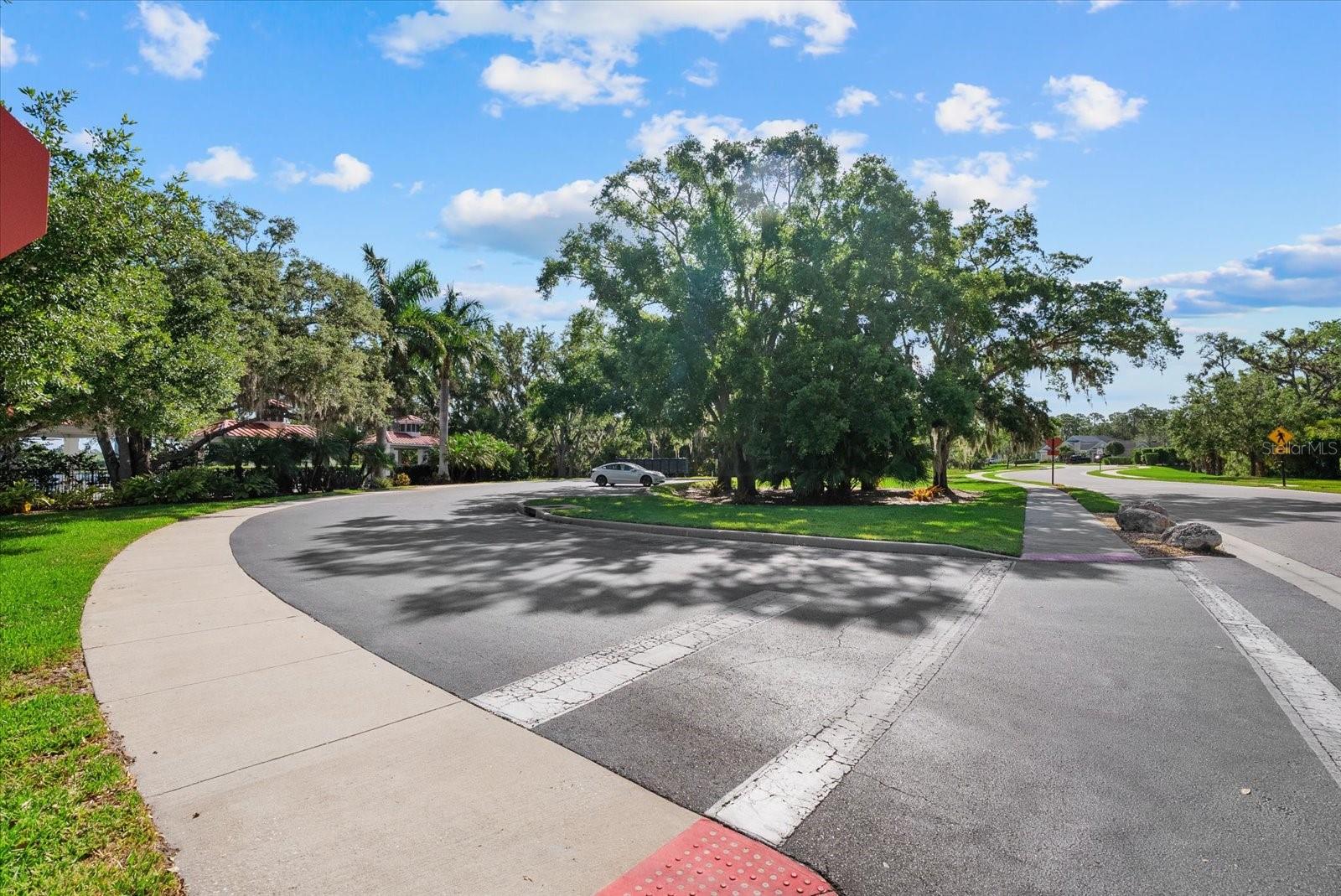 7526 RIDGELAKE CIR, BRADENTON, FL, 34203