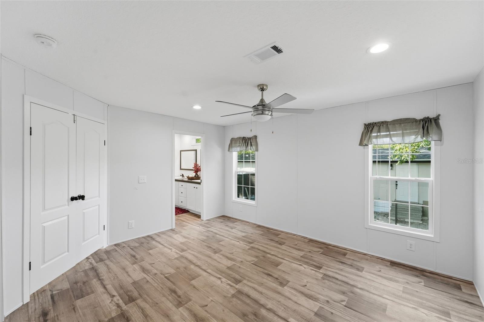 42039 CHERRY AVE, DELAND, FL, 32720