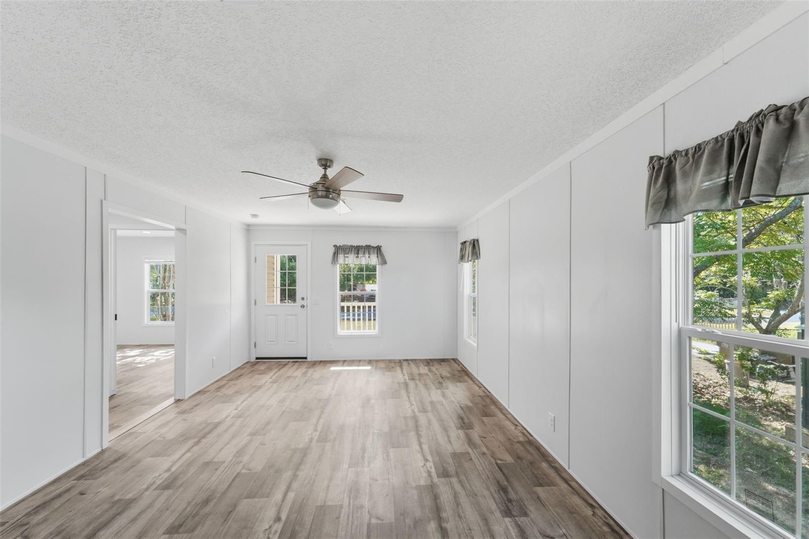 42039 CHERRY AVE, DELAND, FL, 32720