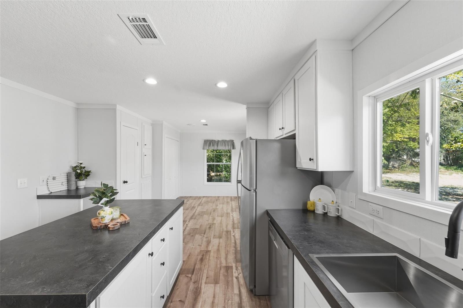 42039 CHERRY AVE, DELAND, FL, 32720