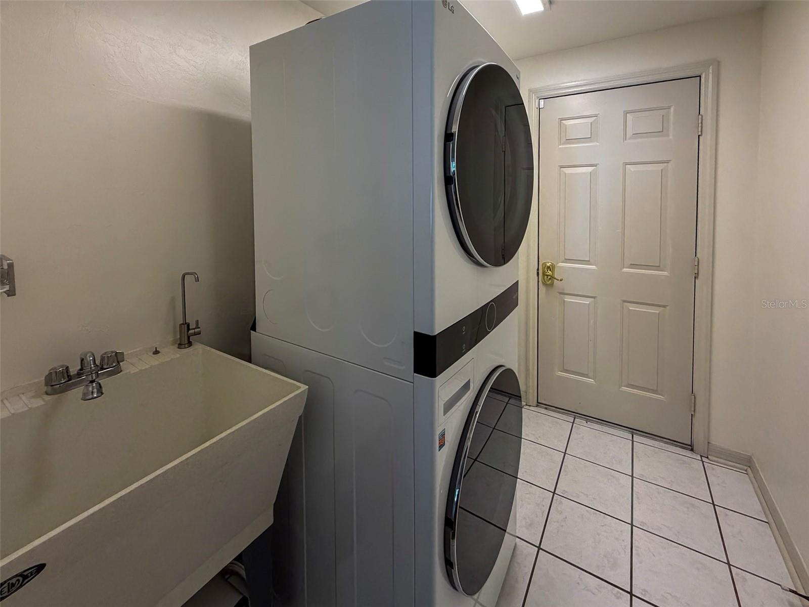 9232 NW 17TH PL, GAINESVILLE, FL, 32606