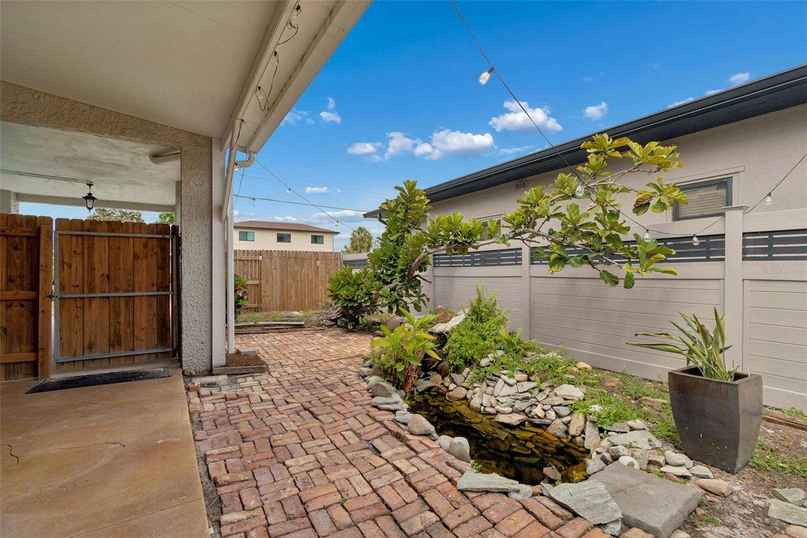 2502 W NORTH A ST, TAMPA, FL, 33609