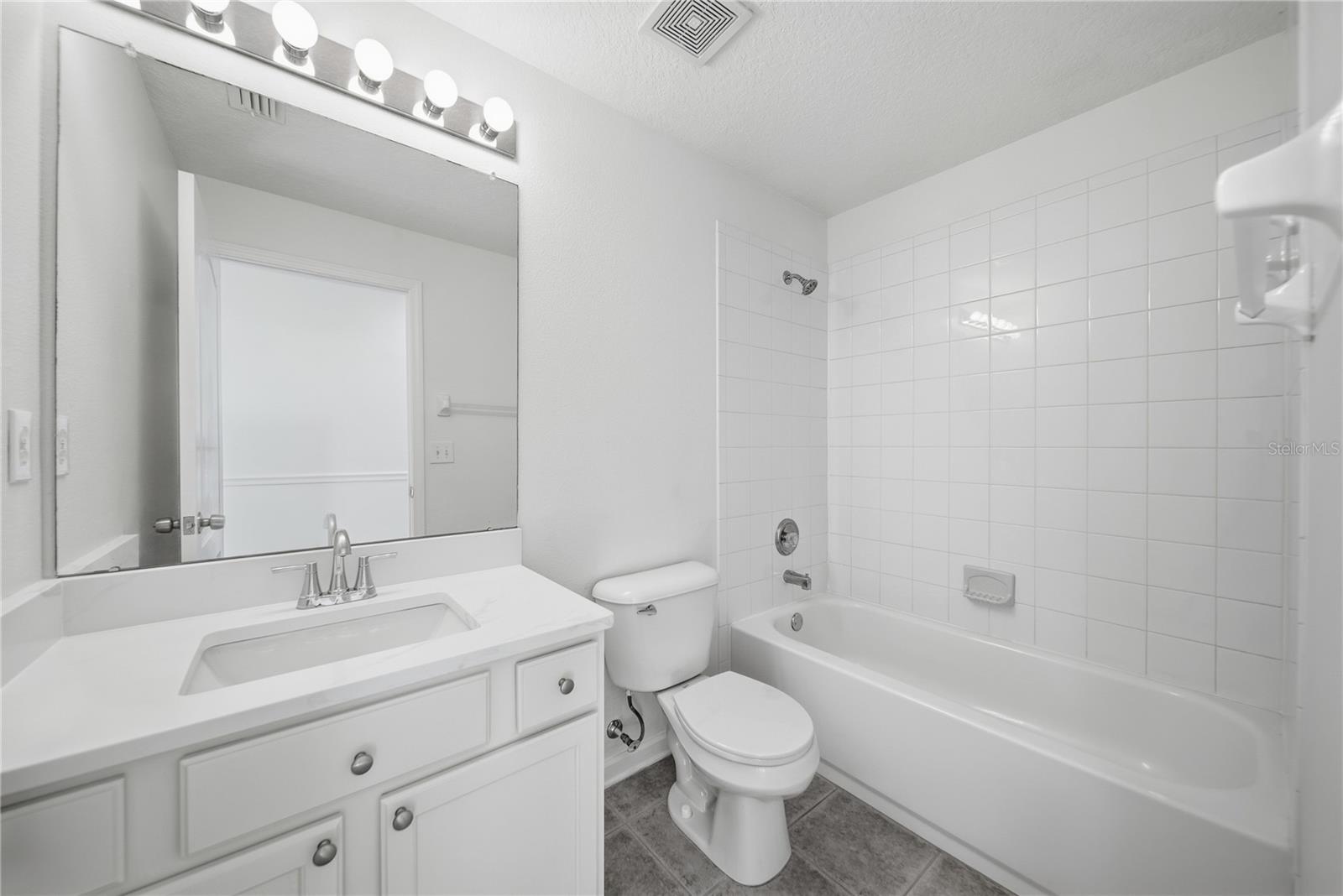 5400 ALGERINE PL, WESLEY CHAPEL, FL, 33544