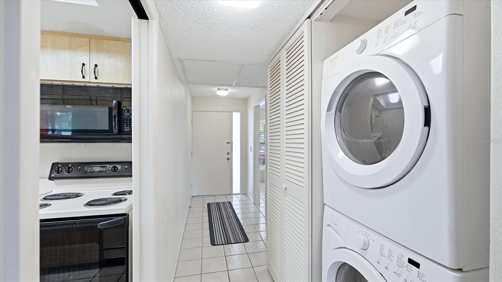 3025 QUAIL HOLW #17, SARASOTA, FL, 34235