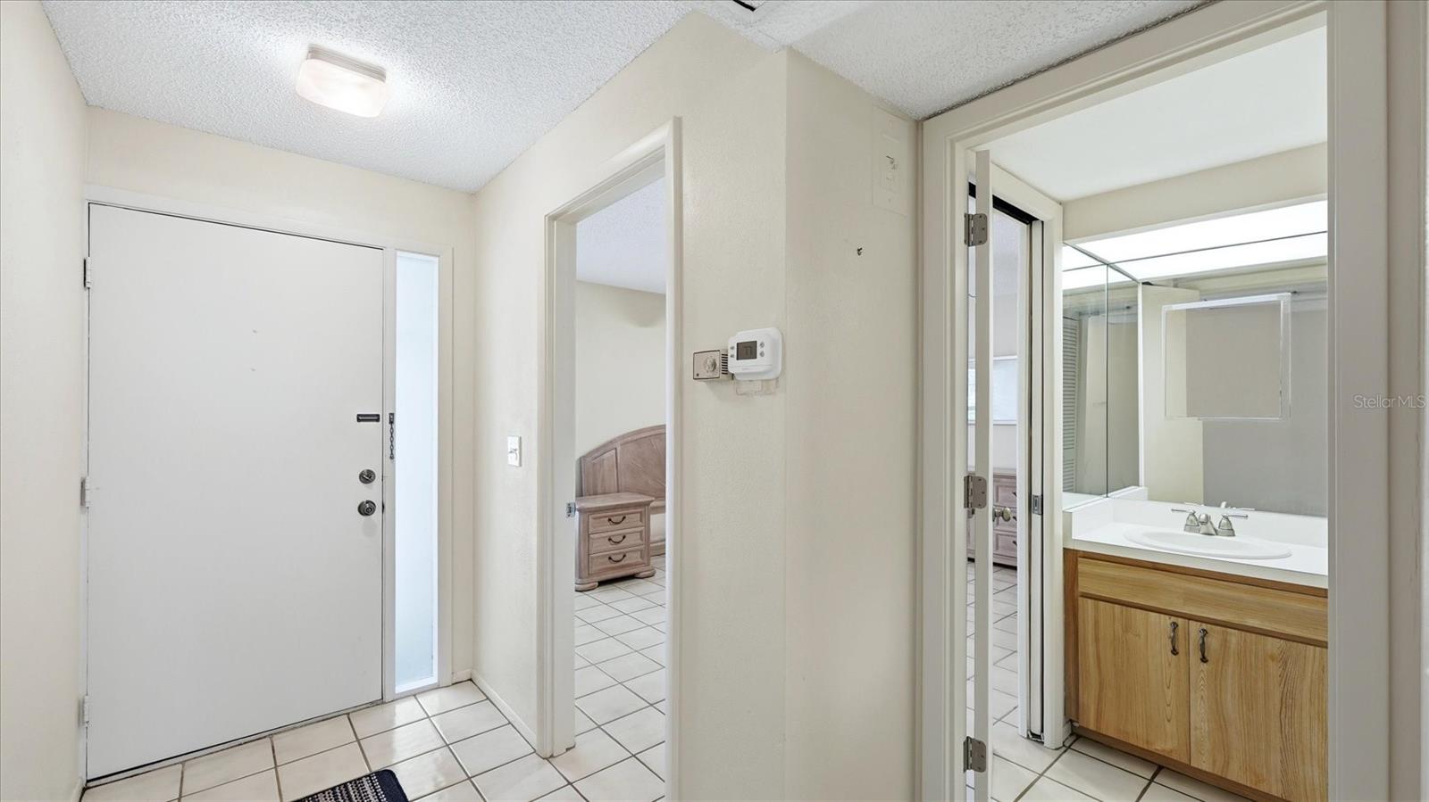 3025 QUAIL HOLW #17, SARASOTA, FL, 34235