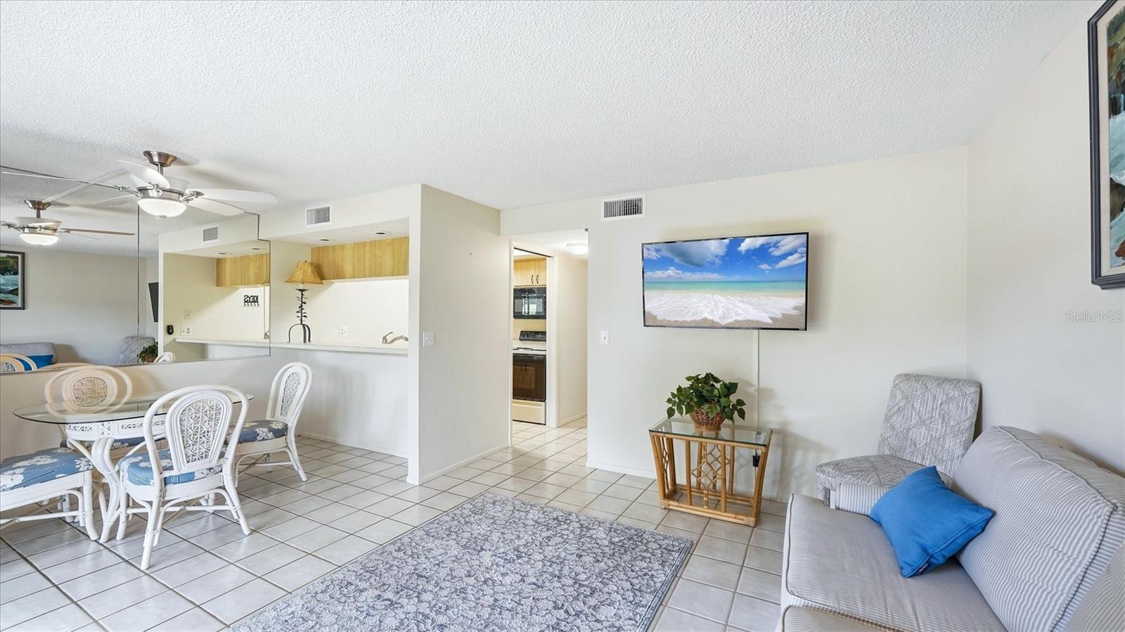 3025 QUAIL HOLW #17, SARASOTA, FL, 34235