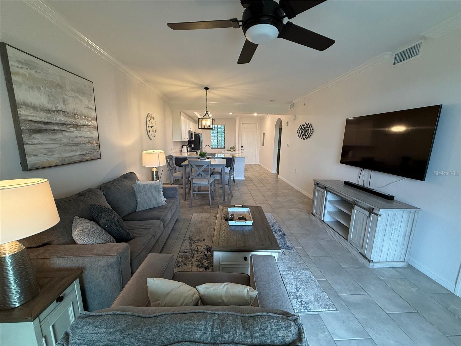 17810 GAWTHROP DR #305, BRADENTON, FL, 34211