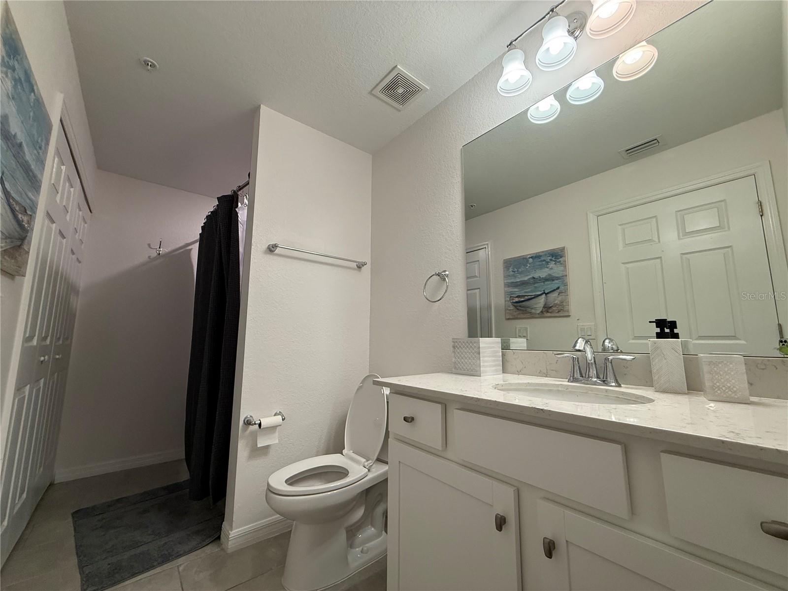 17810 GAWTHROP DR #305, BRADENTON, FL, 34211