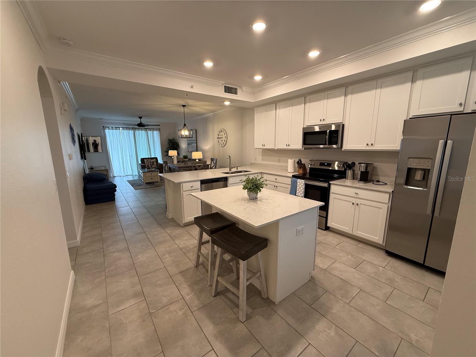 17810 GAWTHROP DR #305, BRADENTON, FL, 34211