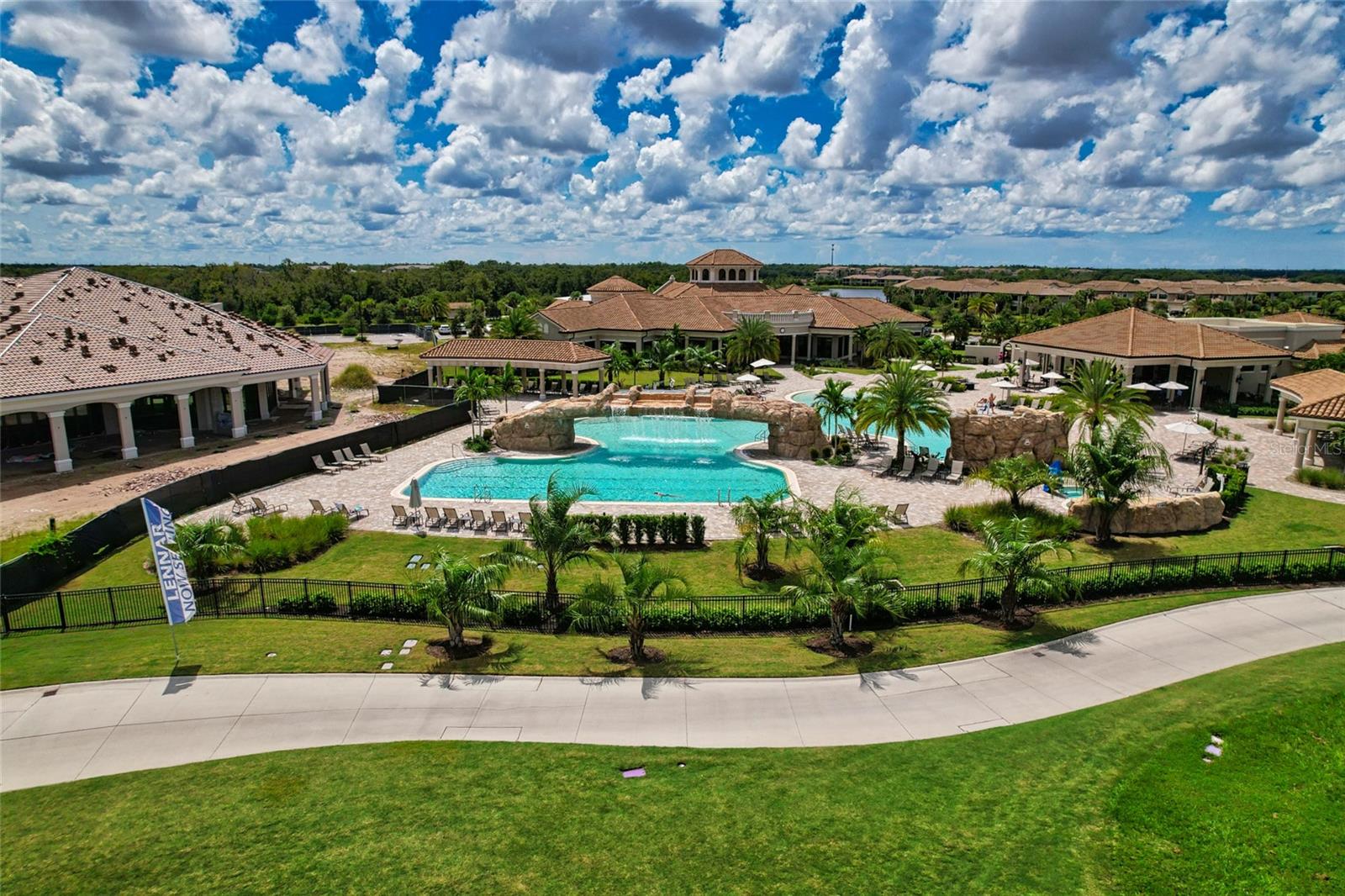 17810 GAWTHROP DR #305, BRADENTON, FL, 34211