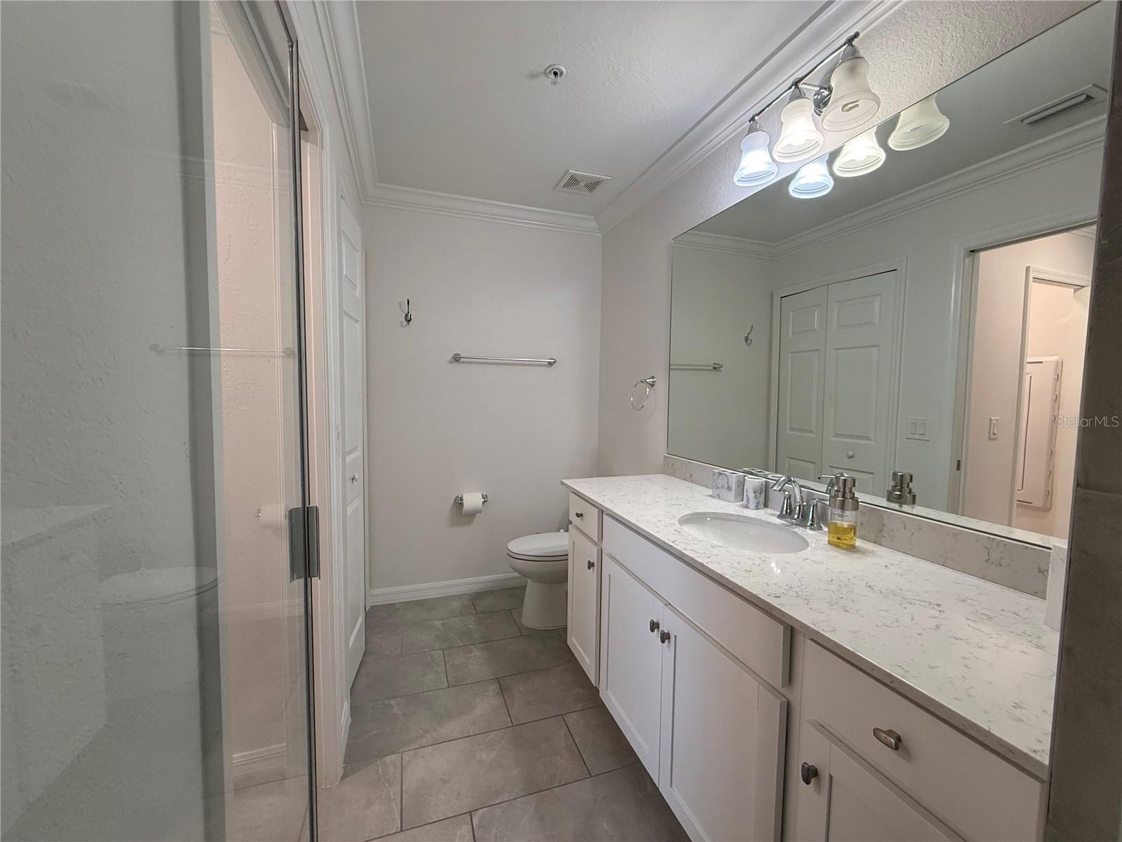 17810 GAWTHROP DR #305, BRADENTON, FL, 34211