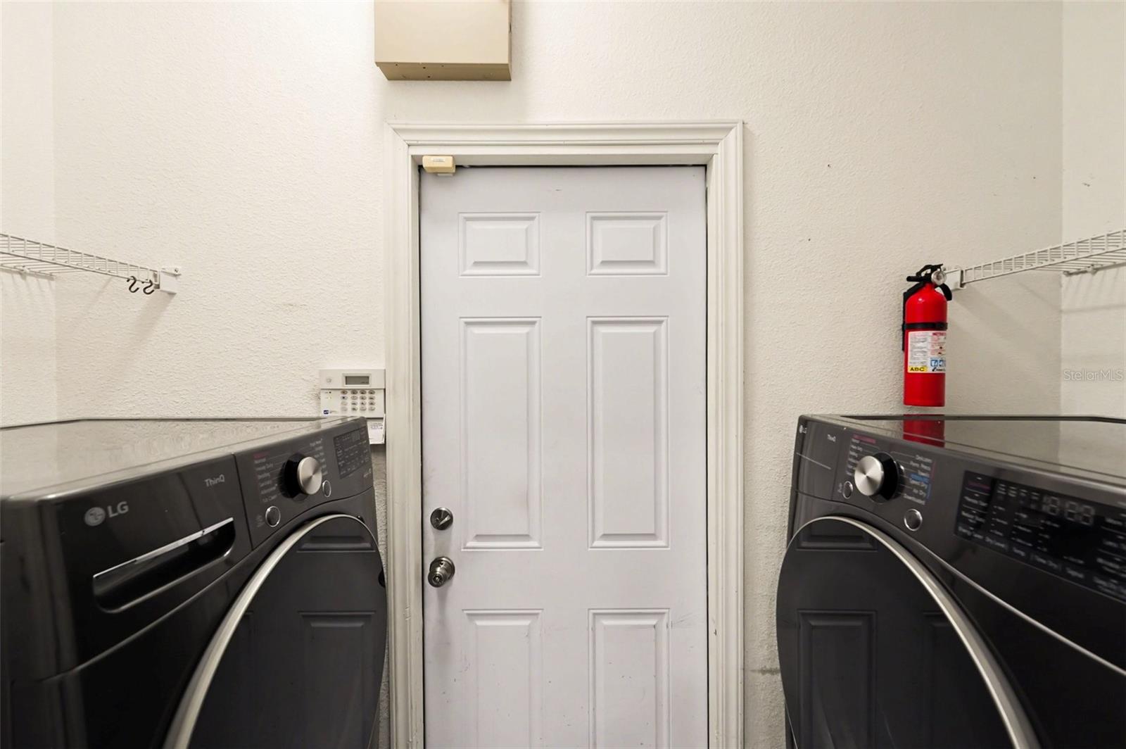 447 DIXIE HWY, TARPON SPRINGS, FL, 34689