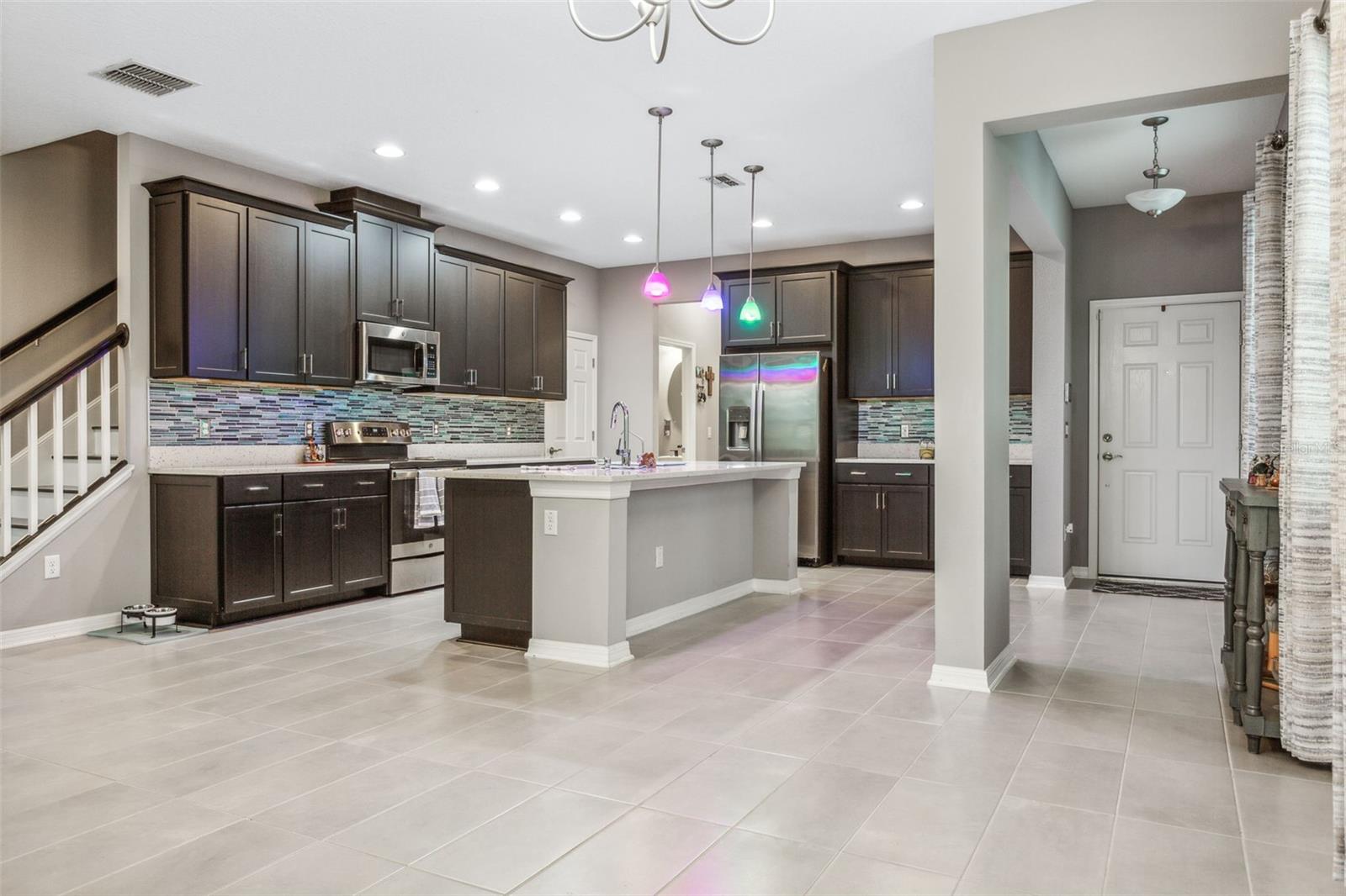 29922 SOUTHWELL LN, WESLEY CHAPEL, FL, 33543