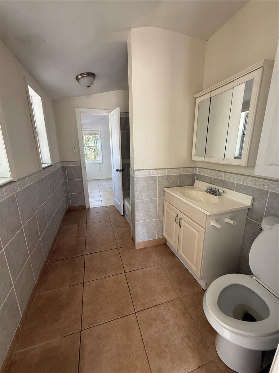 345 22ND AVE S #B, ST PETERSBURG, FL, 33705