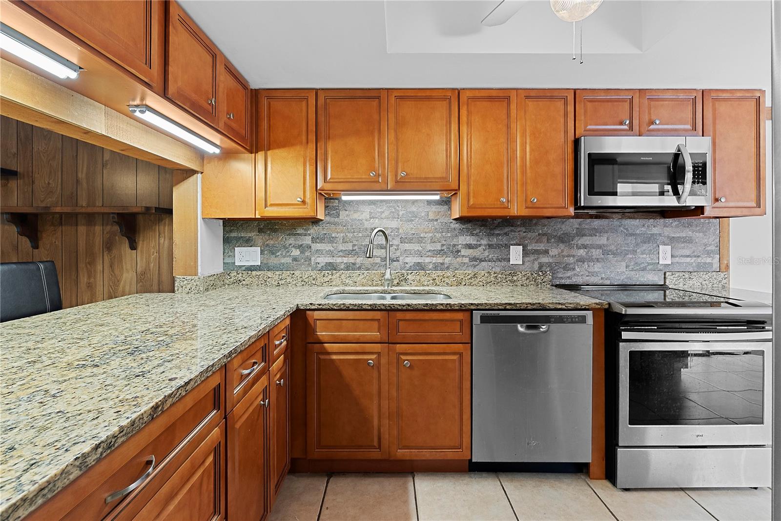 497 MEADOWOOD BLVD, FERN PARK, FL, 32730