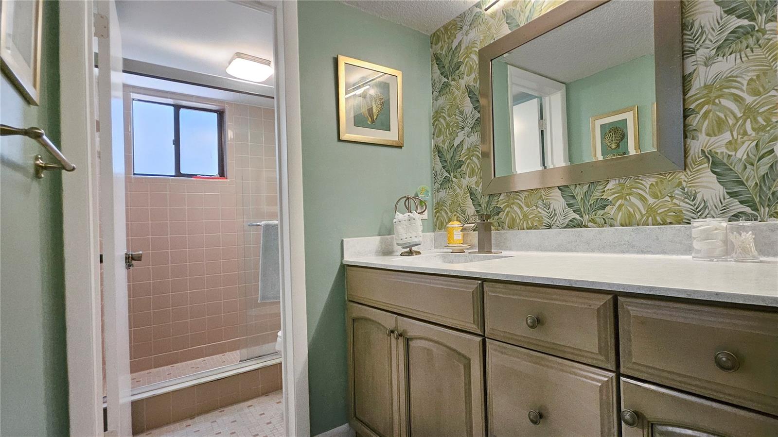 21 MID PINES CIR, PALM COAST, FL, 32137