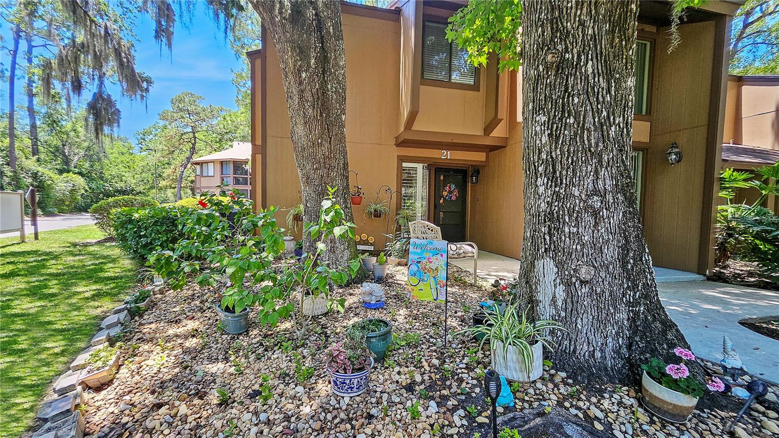 21 MID PINES CIR, PALM COAST, FL, 32137