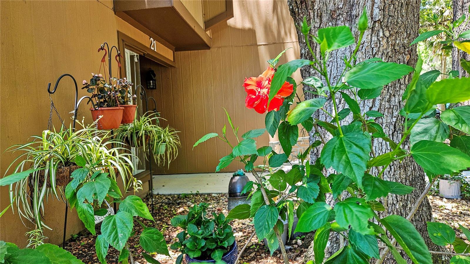 21 MID PINES CIR, PALM COAST, FL, 32137