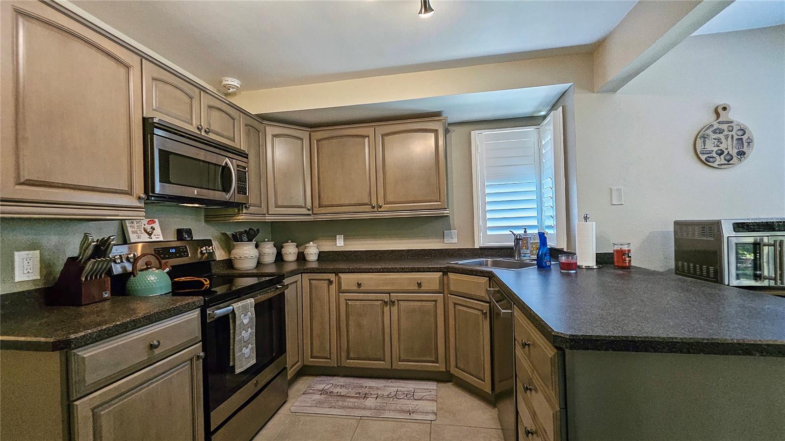 21 MID PINES CIR, PALM COAST, FL, 32137