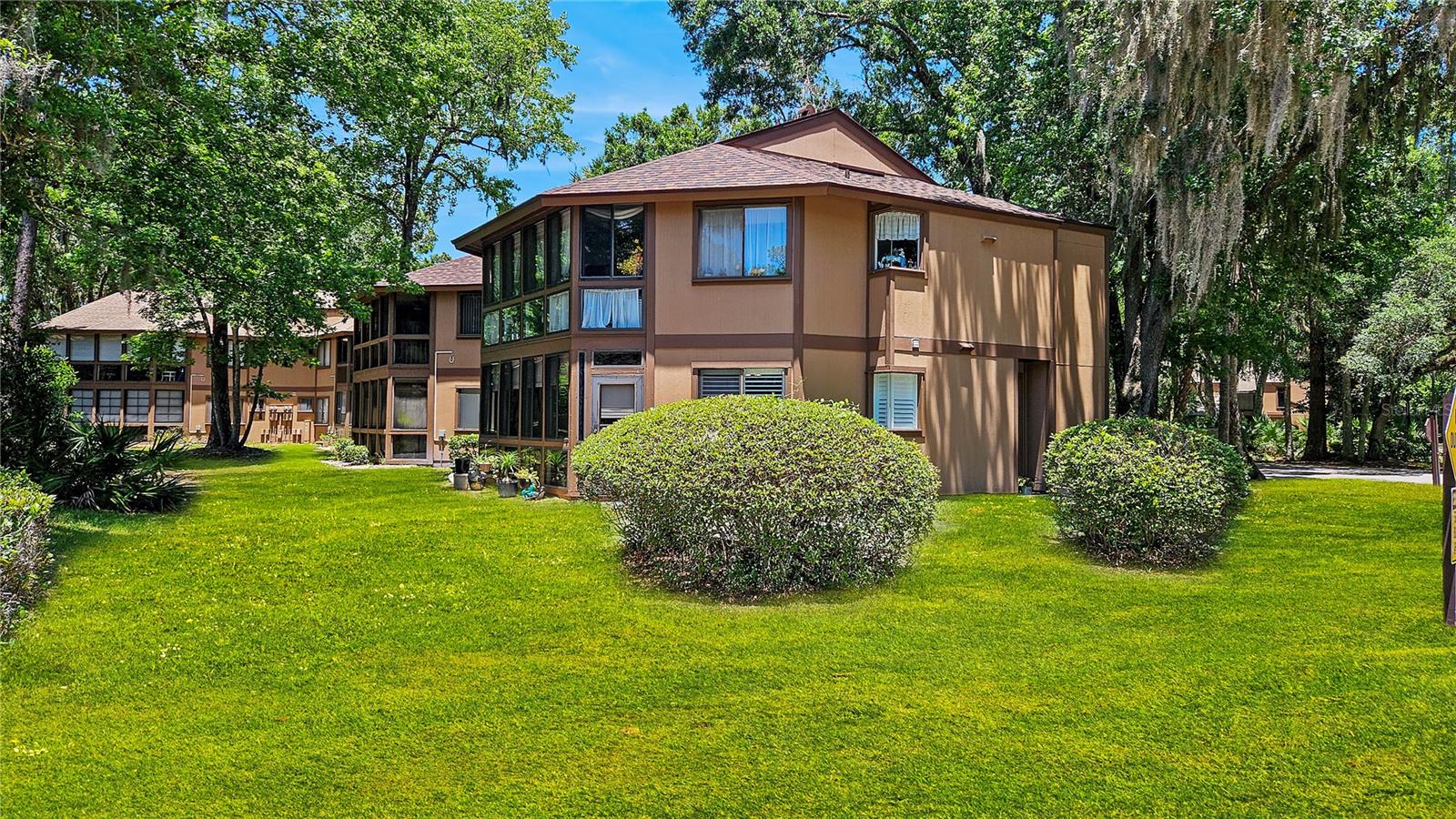 21 MID PINES CIR, PALM COAST, FL, 32137