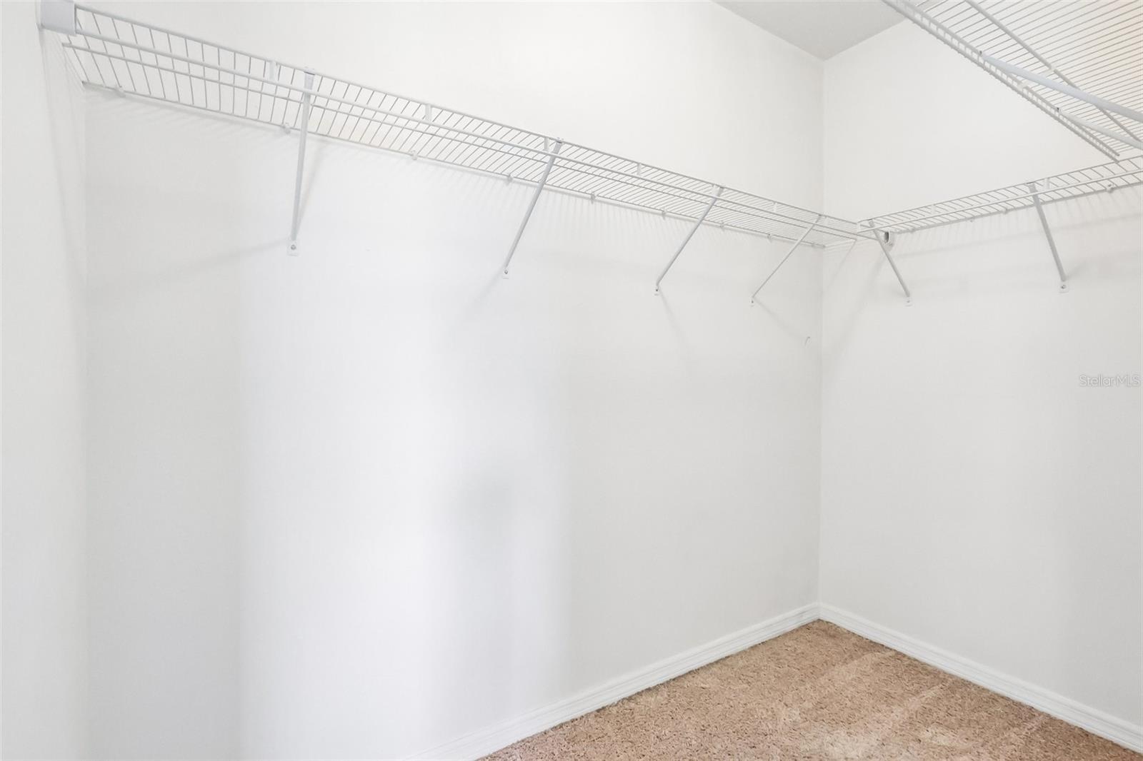 476 SQUIRES GROVE DR, WINTER HAVEN, FL, 33880