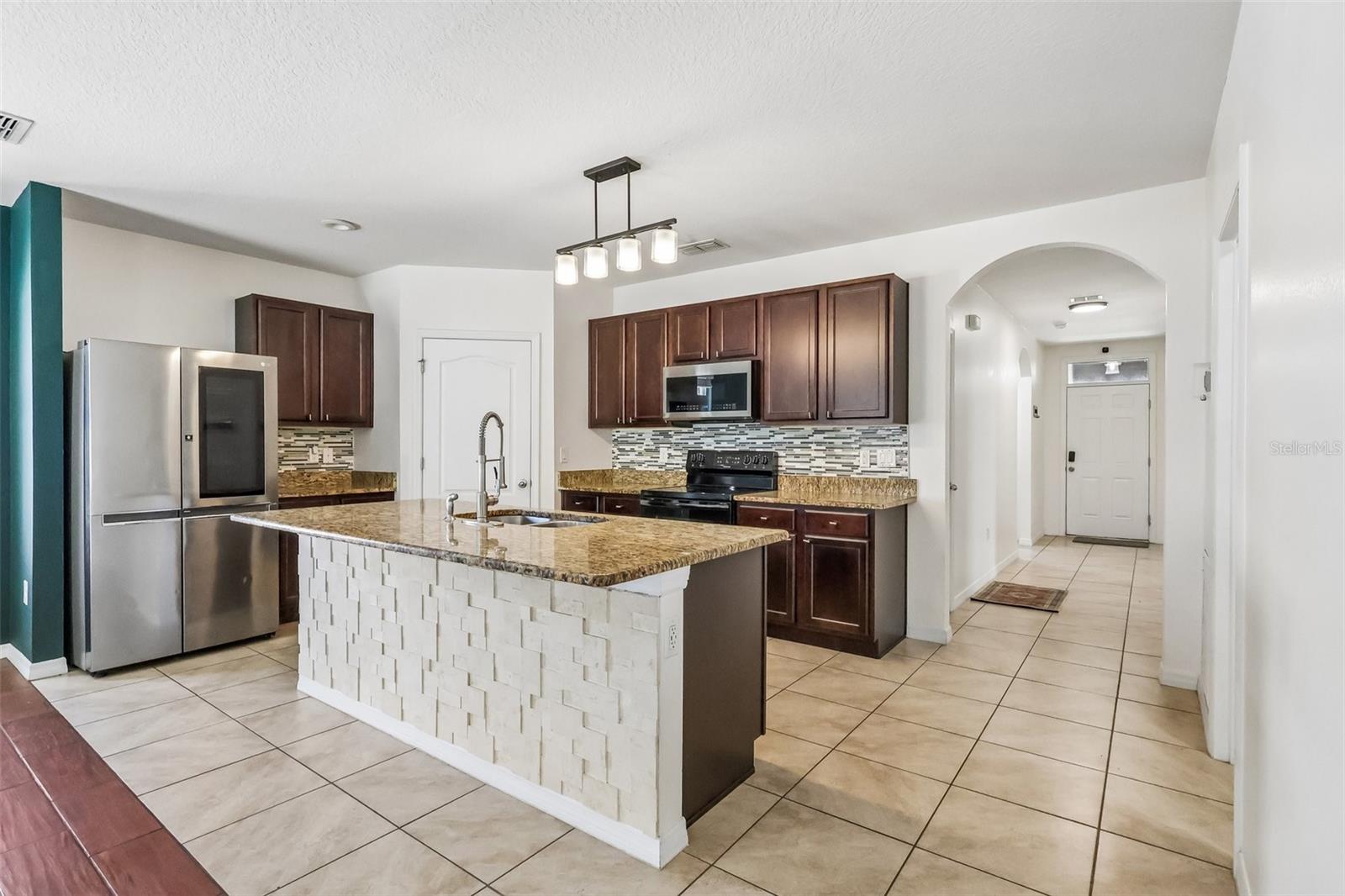 476 SQUIRES GROVE DR, WINTER HAVEN, FL, 33880