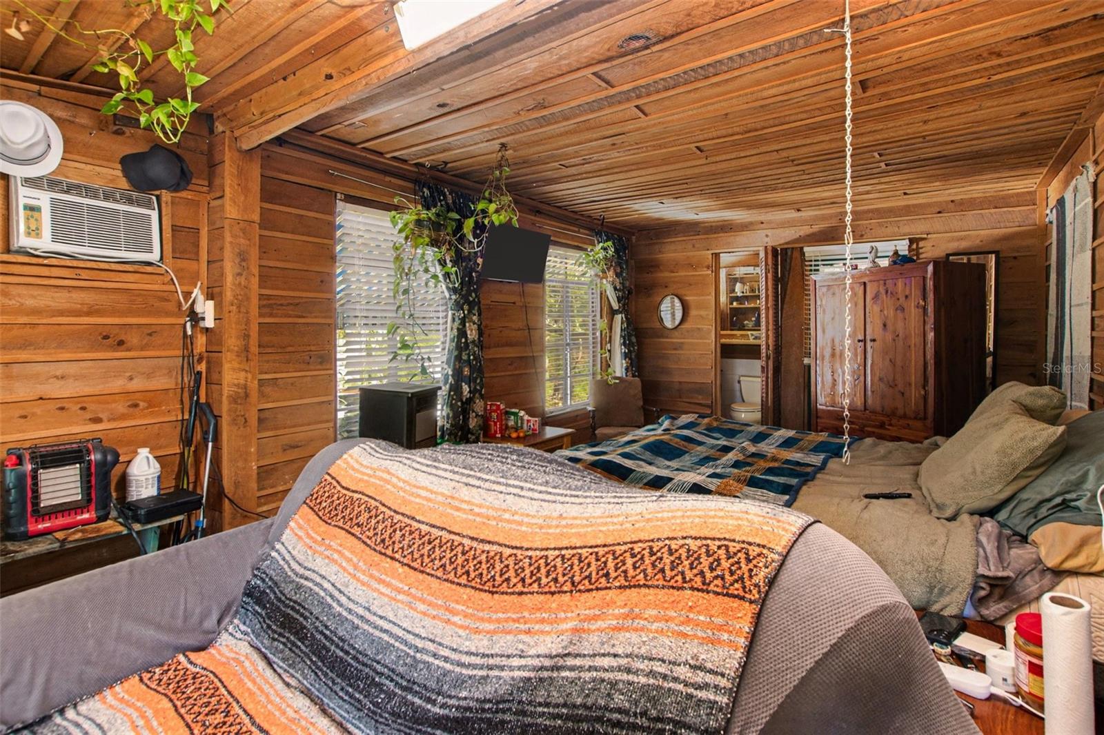 8955 S LAKESHORE DR, FLORAL CITY, FL, 34436