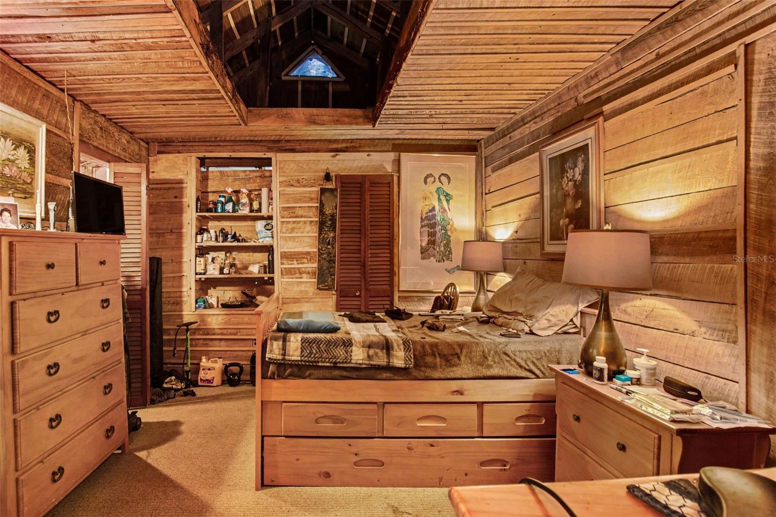 8955 S LAKESHORE DR, FLORAL CITY, FL, 34436