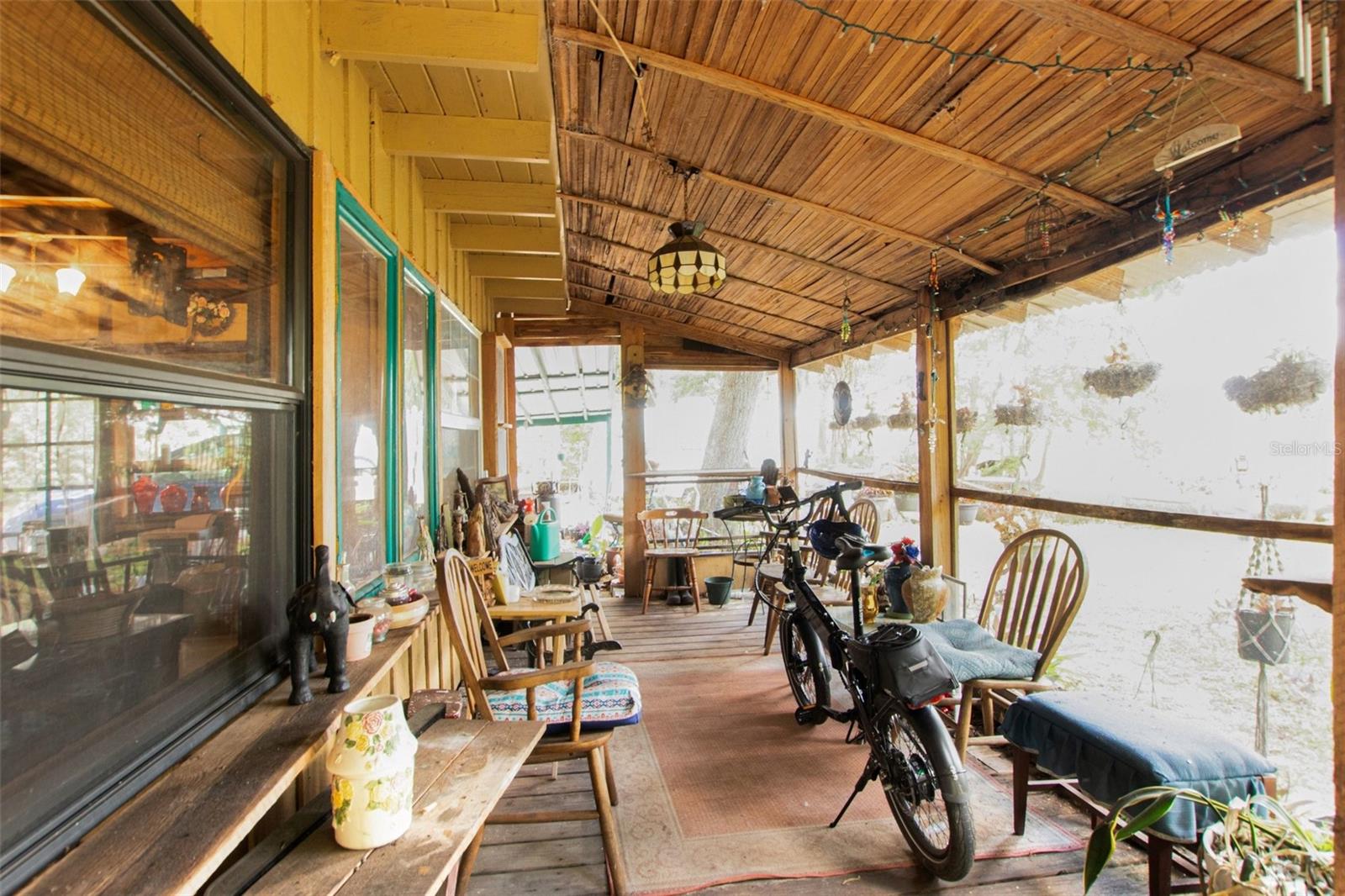 8955 S LAKESHORE DR, FLORAL CITY, FL, 34436