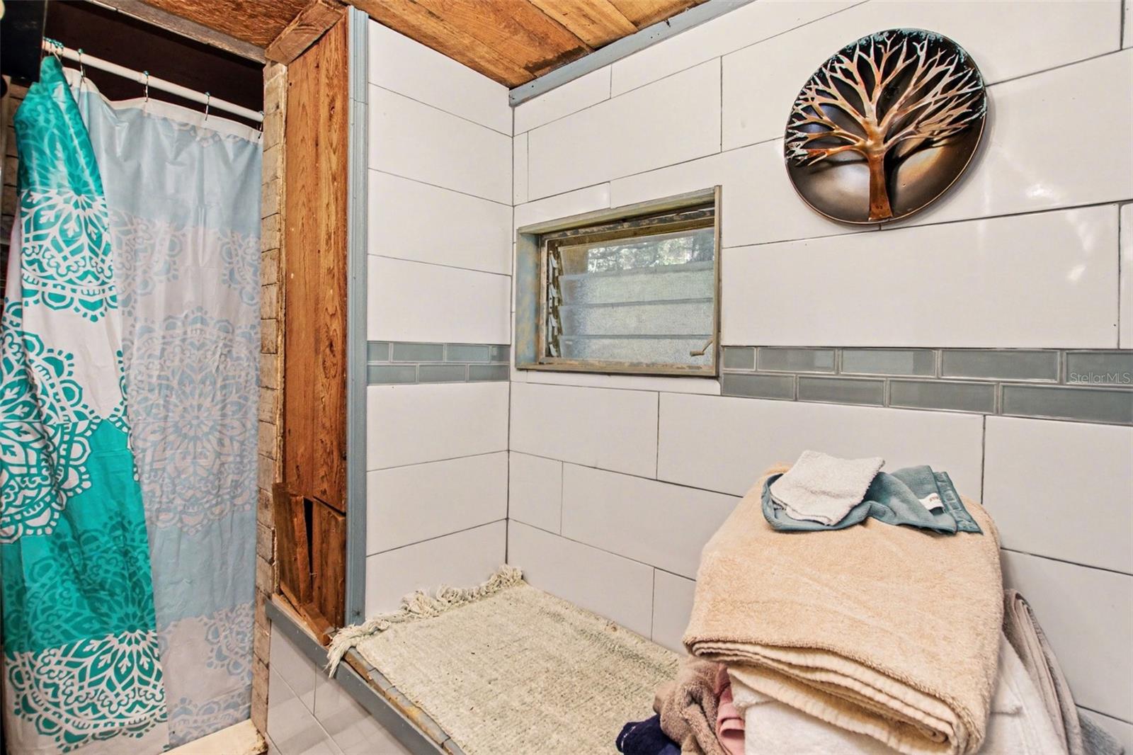 8955 S LAKESHORE DR, FLORAL CITY, FL, 34436