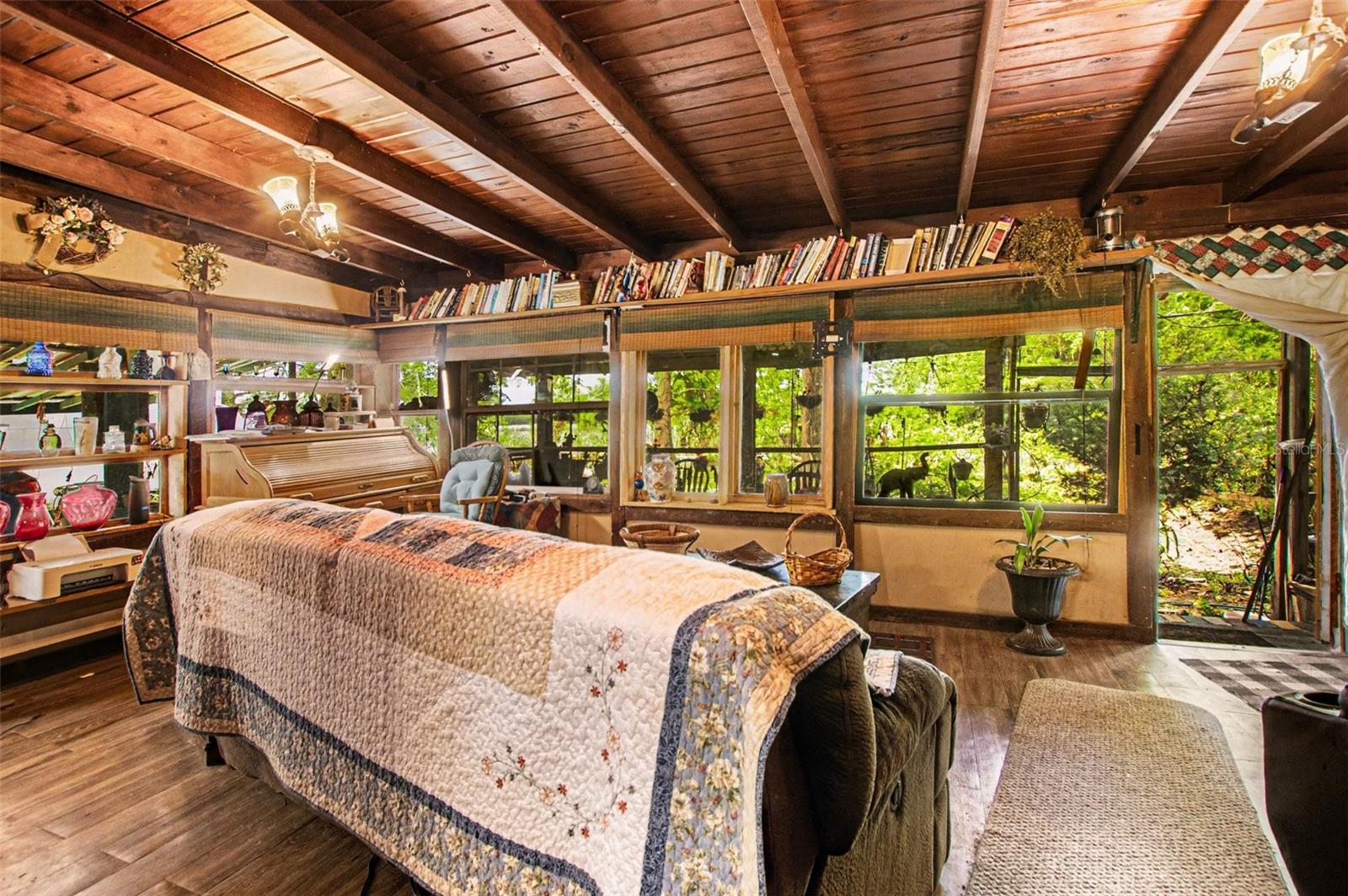 8955 S LAKESHORE DR, FLORAL CITY, FL, 34436