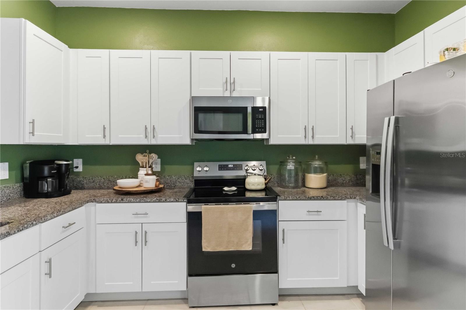 2549 SUNRAY VENUS WAY, RUSKIN, FL, 33570