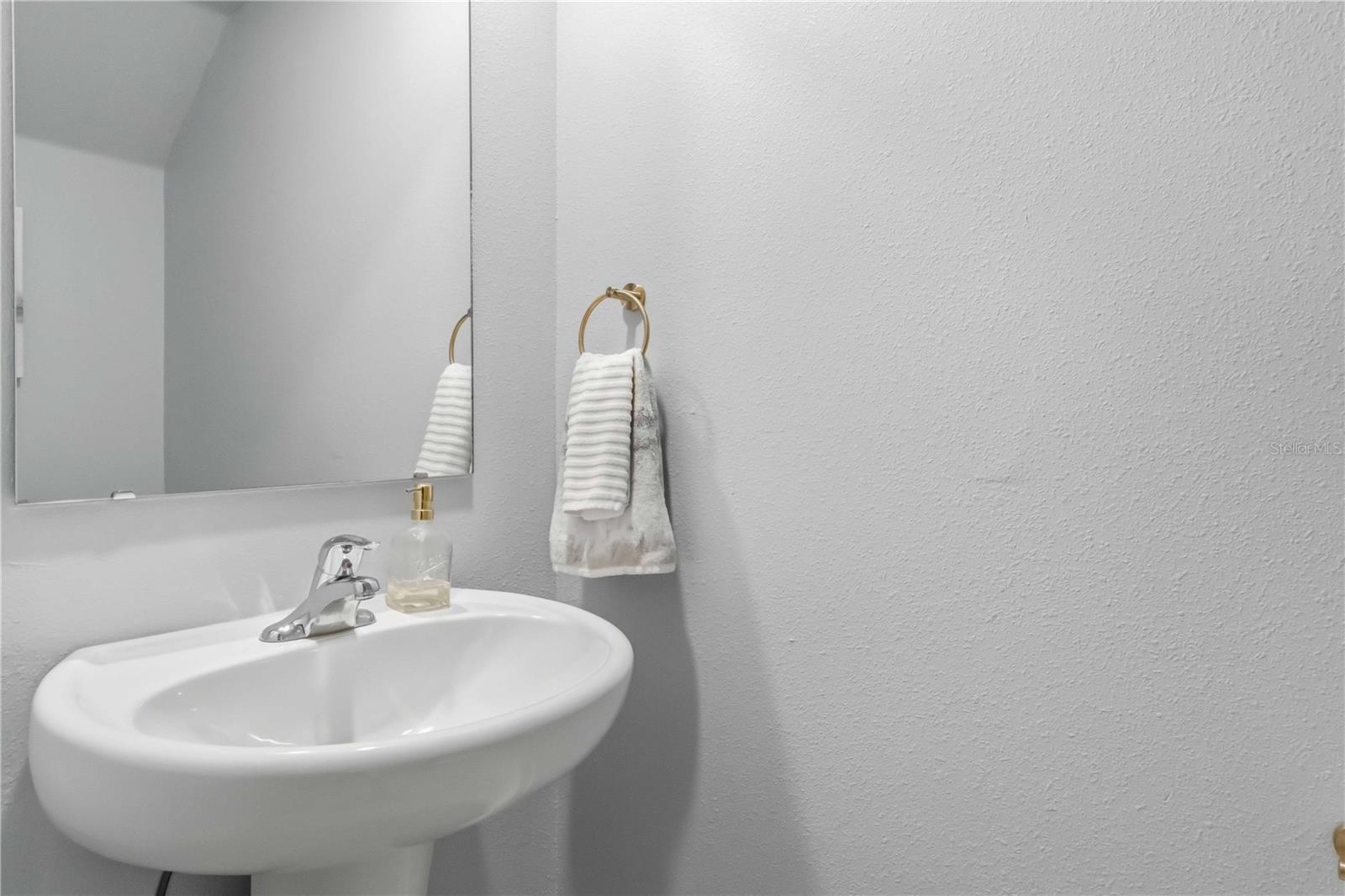 2549 SUNRAY VENUS WAY, RUSKIN, FL, 33570