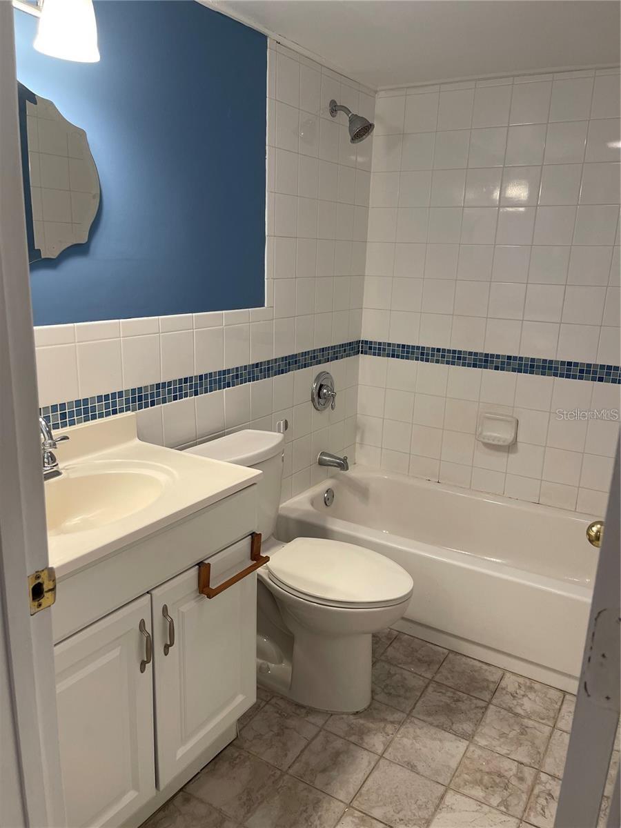 5109 EAGLESMERE DR #11A, ORLANDO, FL, 32819