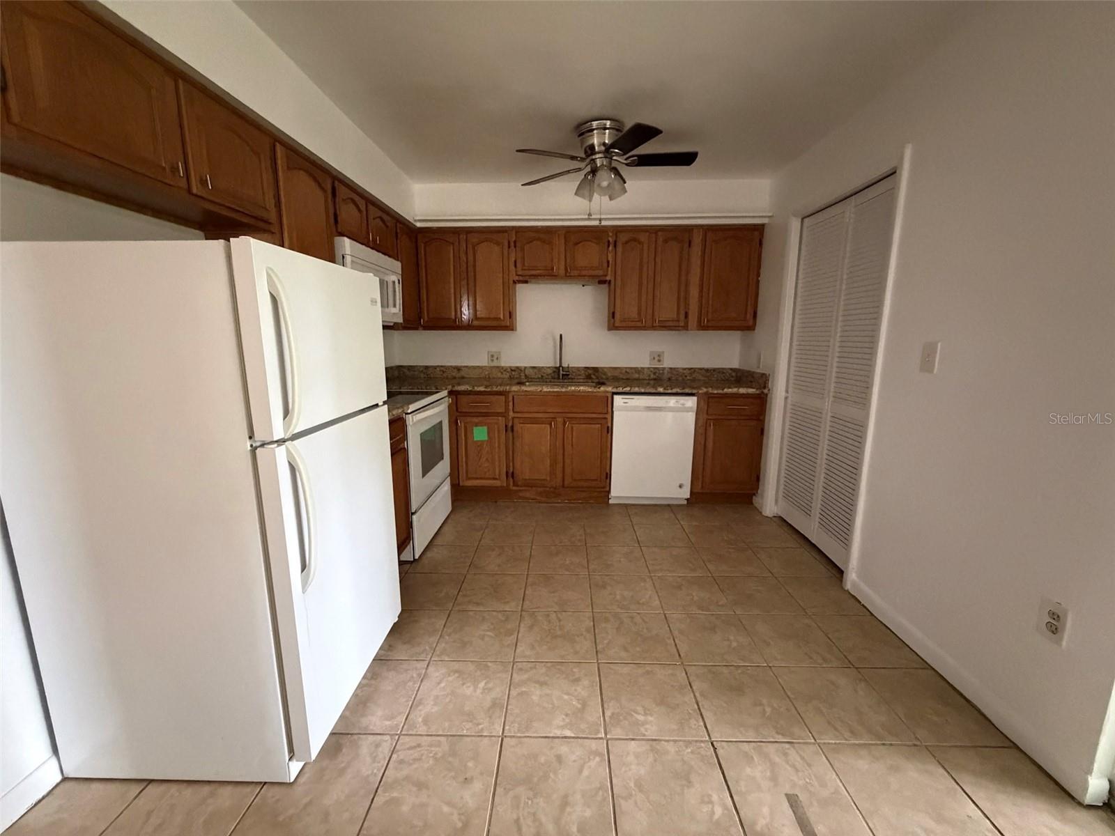 1048 SW 6TH DR #B, GAINESVILLE, FL, 32601