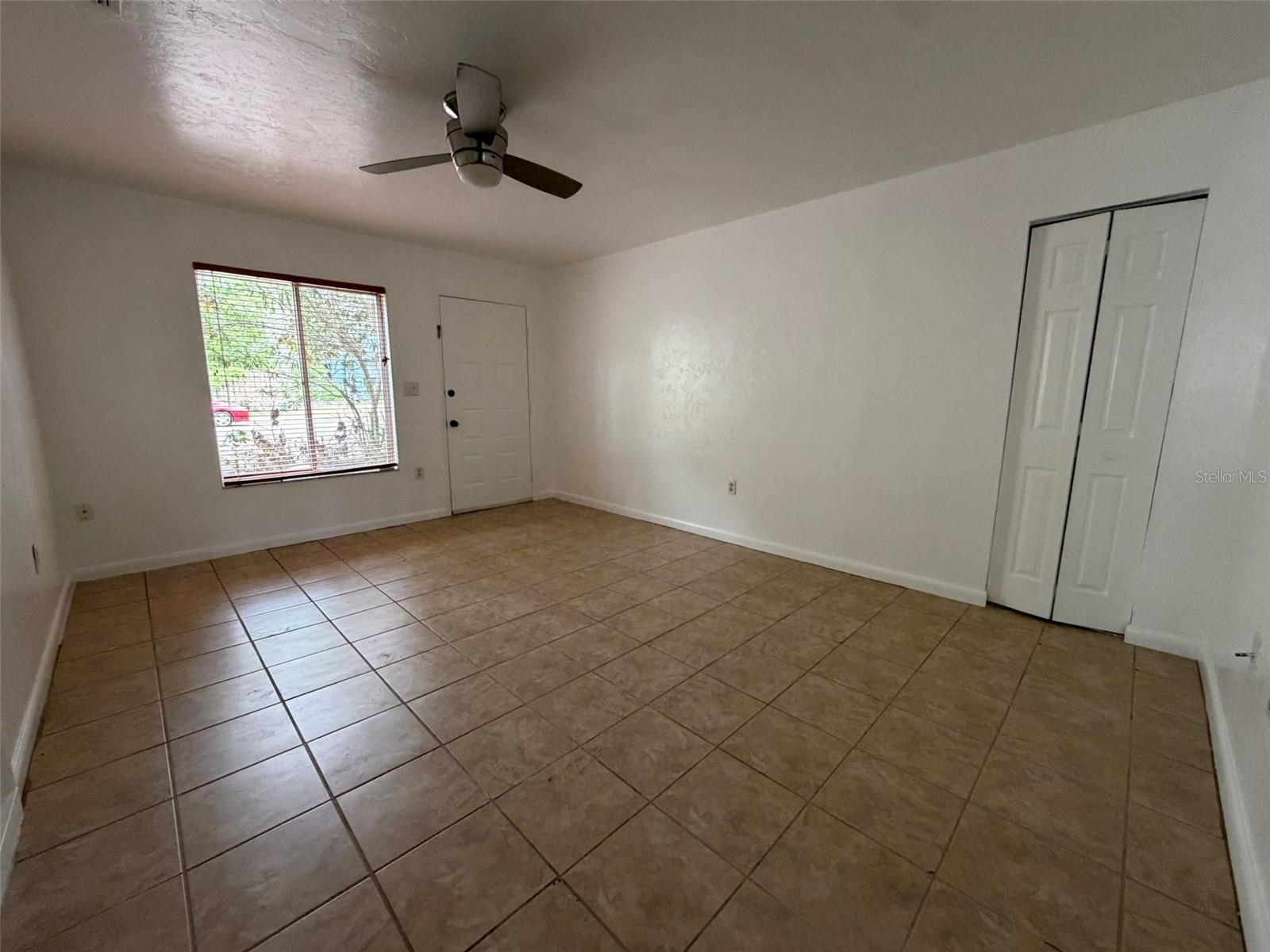 1048 SW 6TH DR #B, GAINESVILLE, FL, 32601