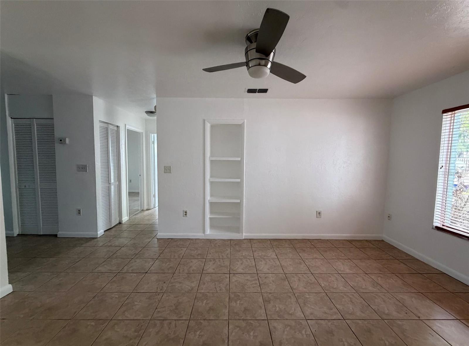 1048 SW 6TH DR #B, GAINESVILLE, FL, 32601